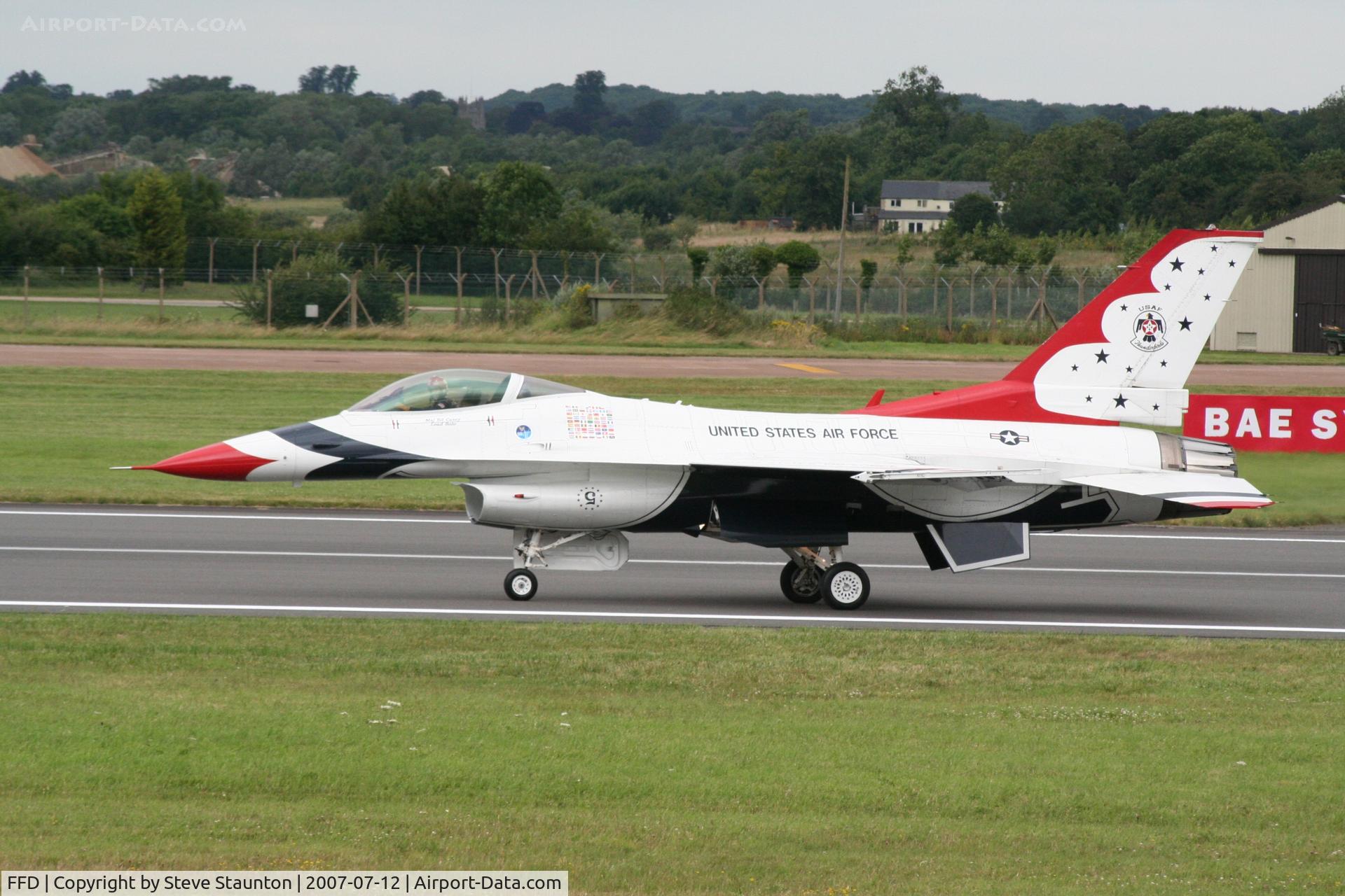 RAF Fairford Airport, Fairford, England United Kingdom (FFD) - Thunderbirds practice at Royal International Air Tattoo 2007