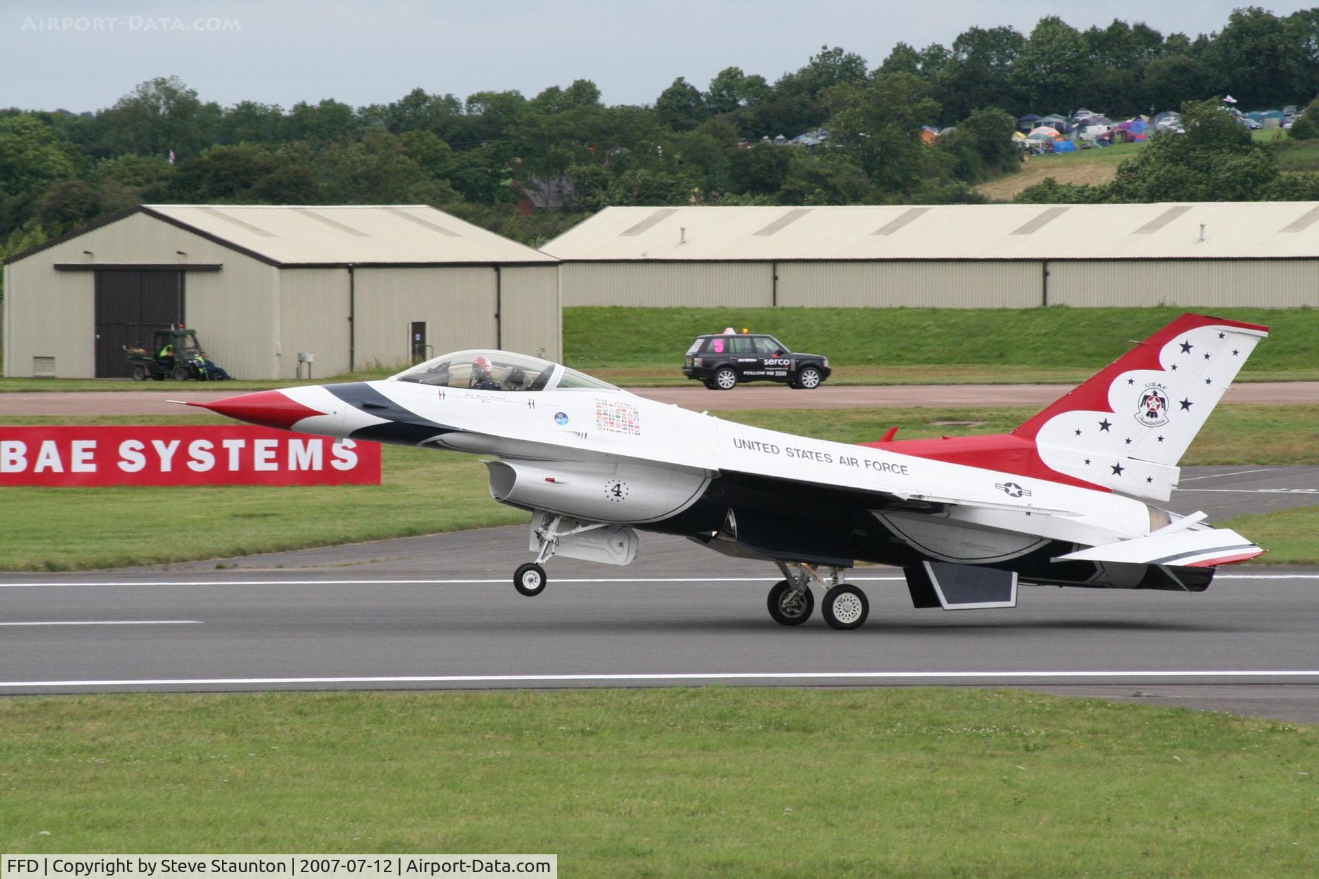 RAF Fairford Airport, Fairford, England United Kingdom (FFD) - Thunderbirds practice at Royal International Air Tattoo 2007