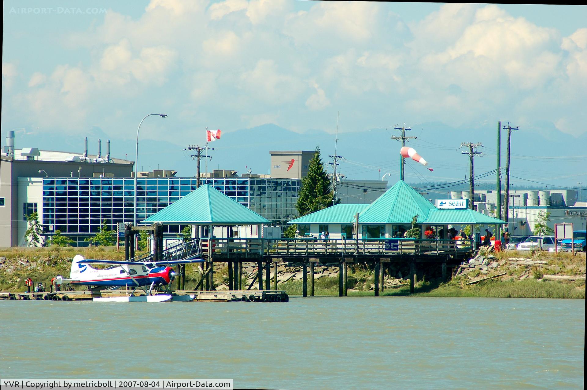Vancouver International Airport, Vancouver, British Columbia Canada (YVR) - Saltspring Air 