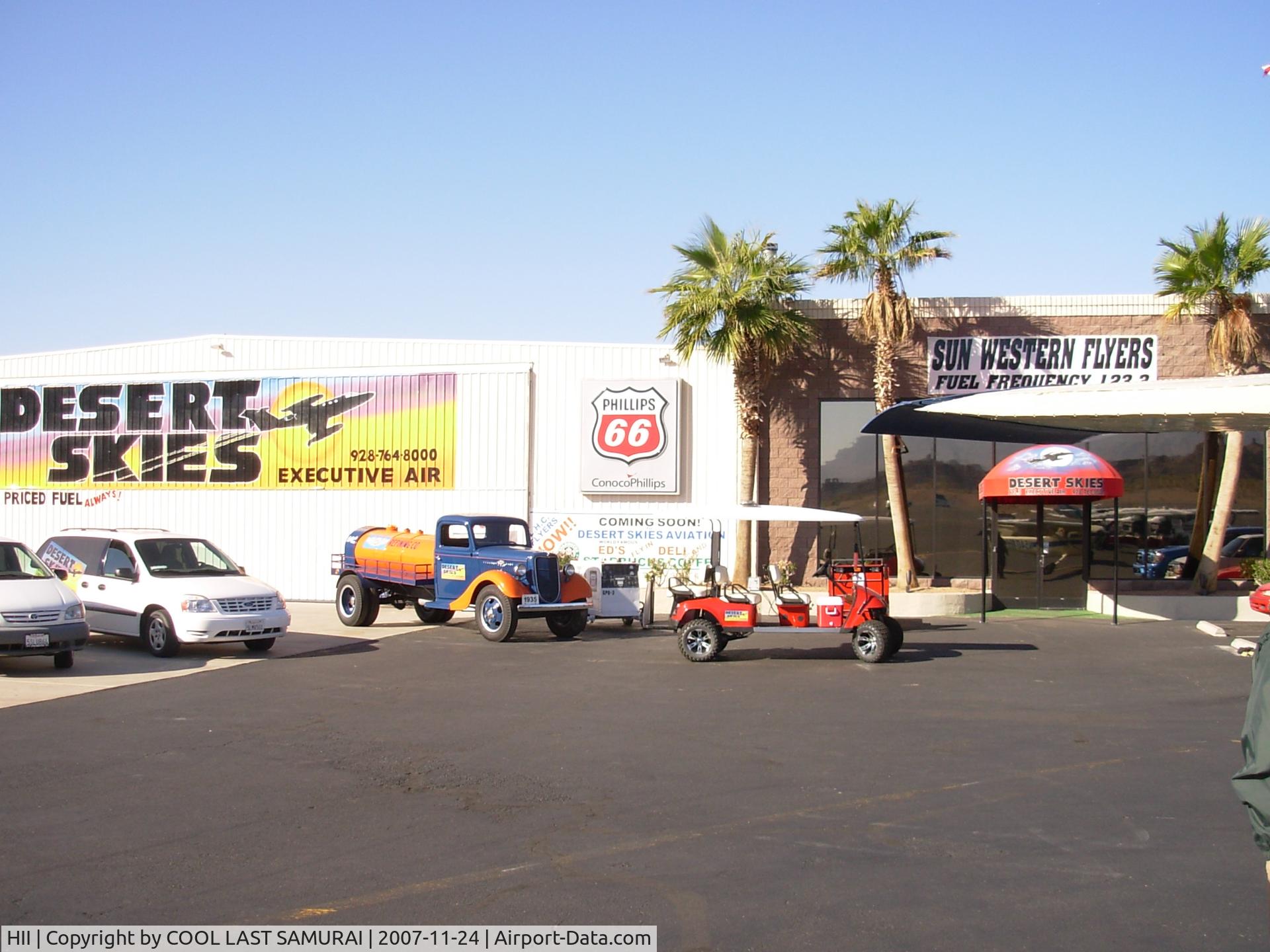 Lake Havasu City Airport (HII) - FBO @ KHII