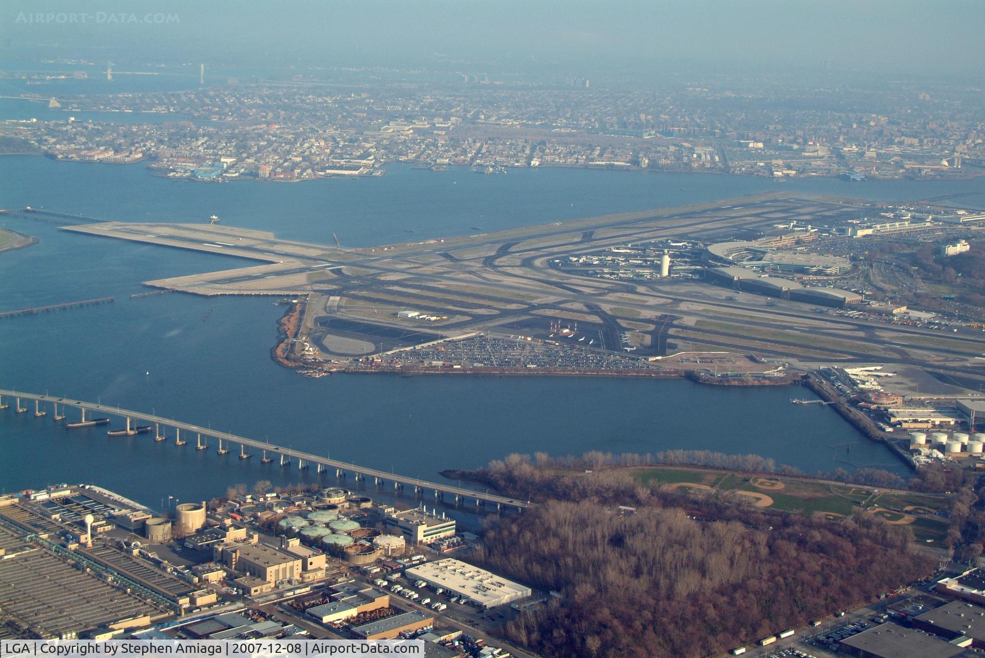 La Guardia Airport (LGA) - LaGuardia from the West