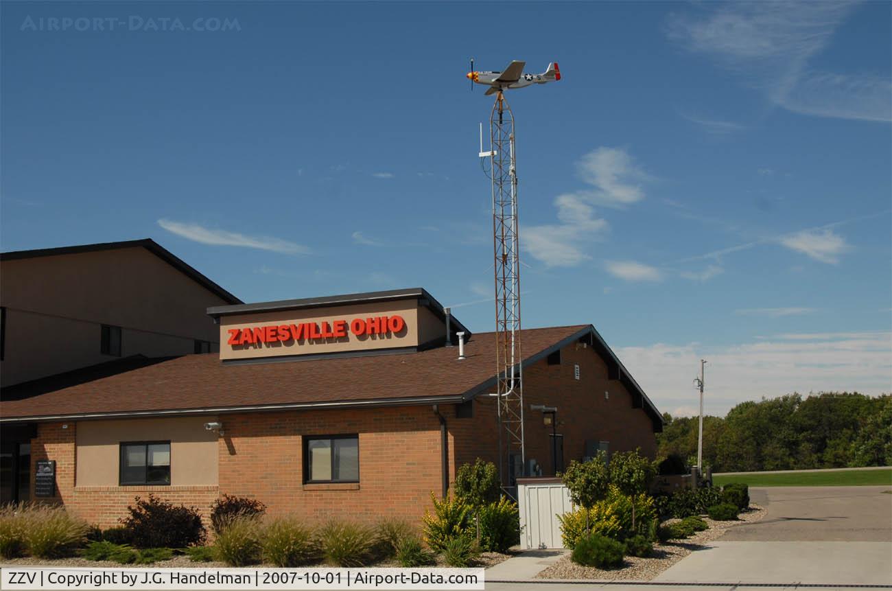 Zanesville Municipal Airport (ZZV) - FBP Ops Building at Zanesville OH