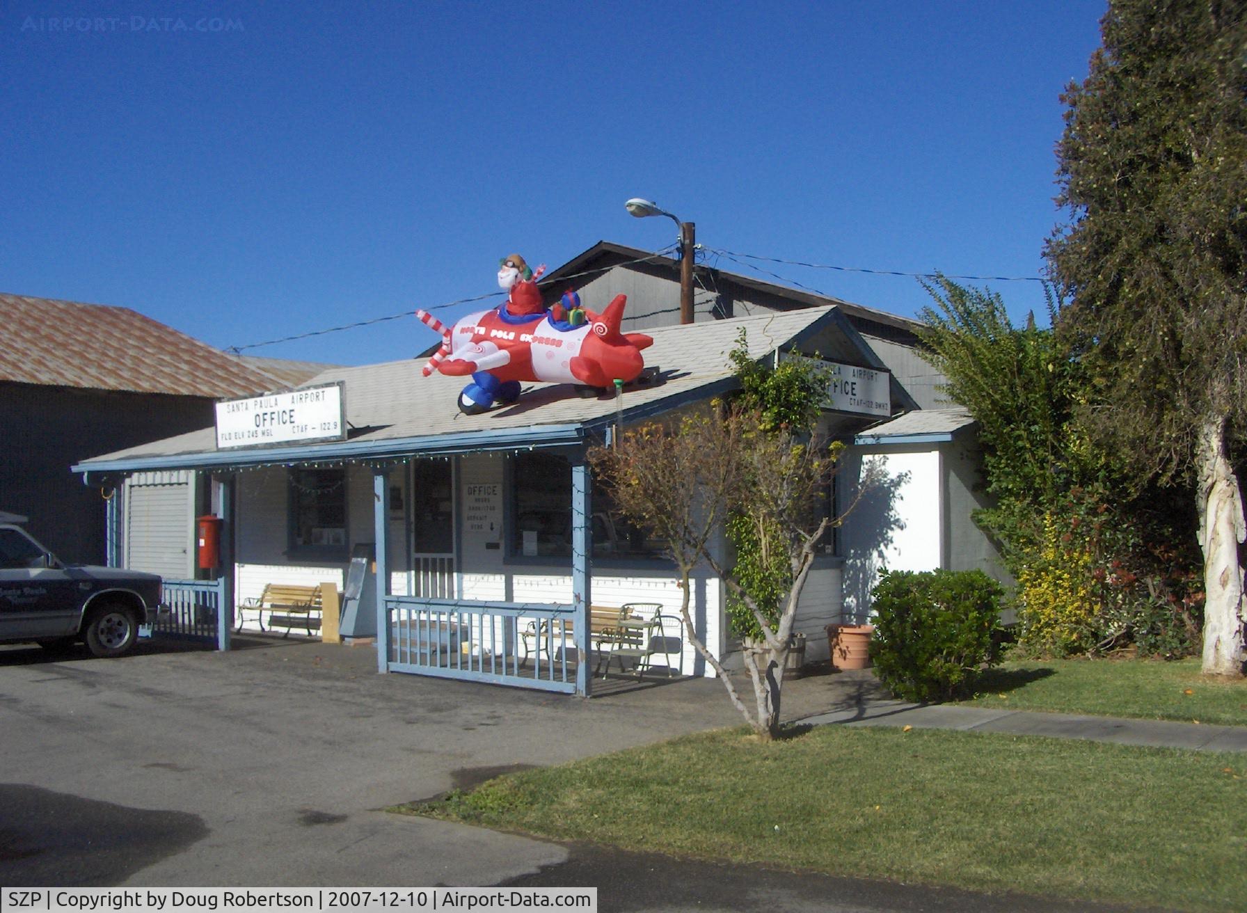 Santa Paula Airport (SZP) - SANTA'S NORTH POLE EXPRESS, Turning & Burning!