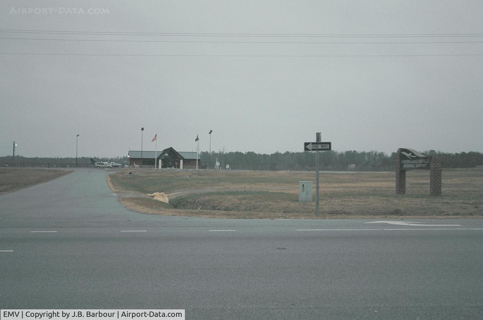 Emporia-greensville Regional Airport (EMV) - Clean Facility