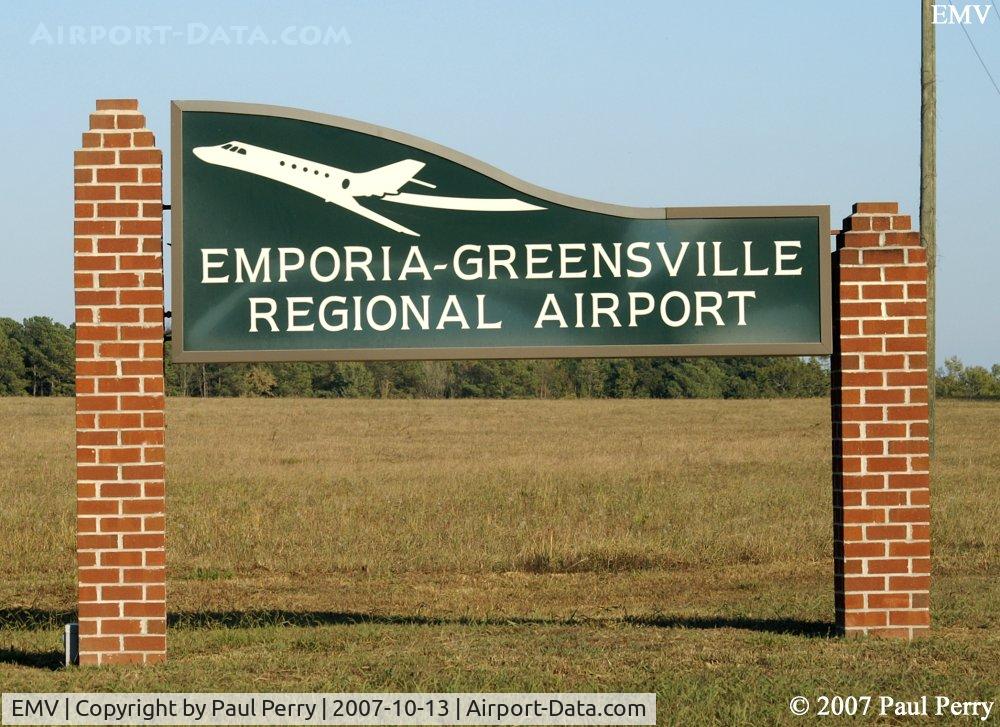Emporia-greensville Regional Airport (EMV) - The road sign bids you welcome