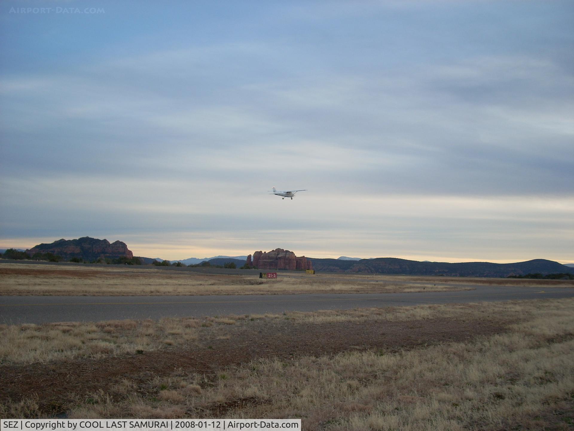 Sedona Airport (SEZ) - C172 taking off from SEZ Rwy21