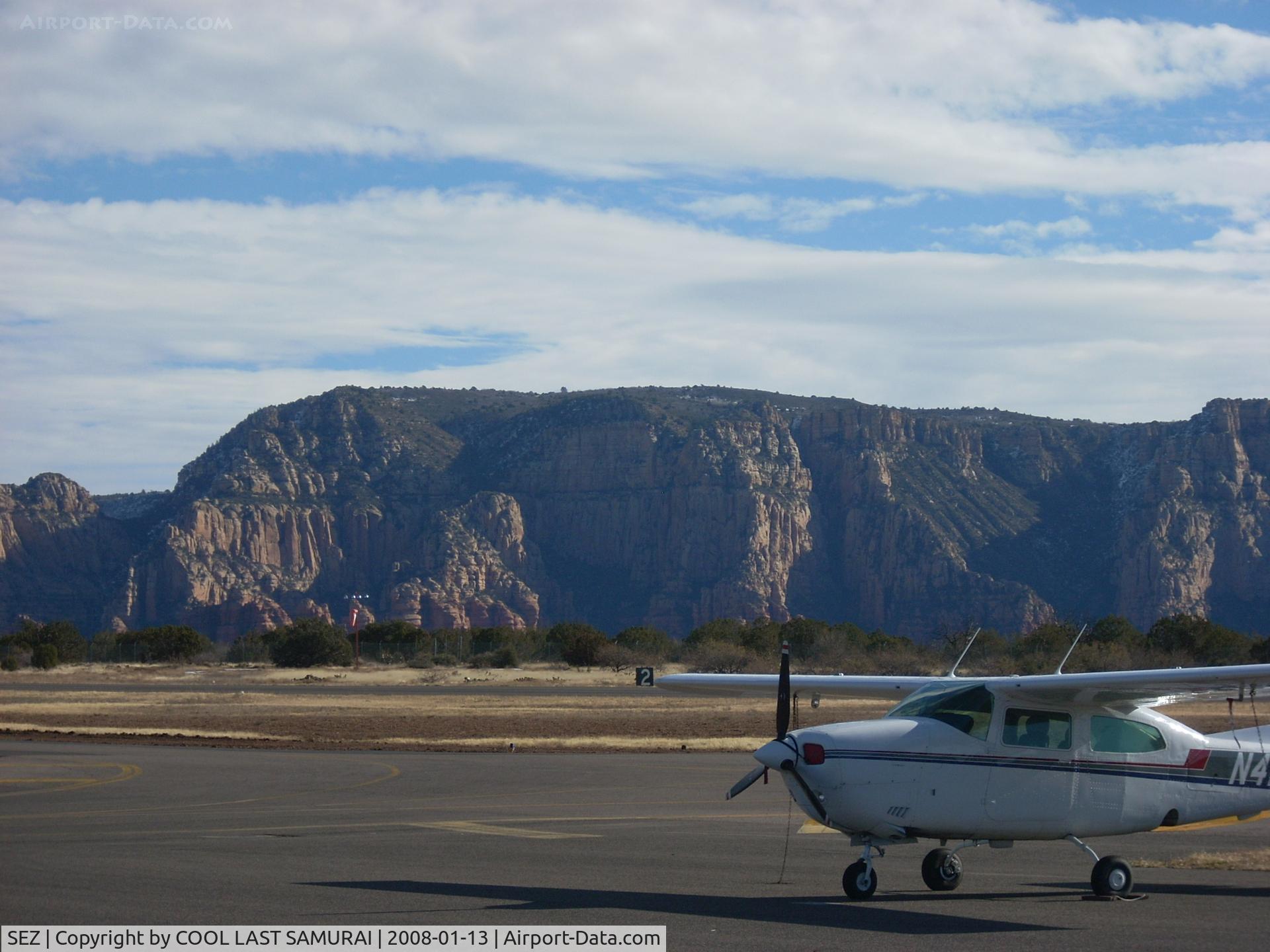 Sedona Airport (SEZ) - a view from SEZ Ramp