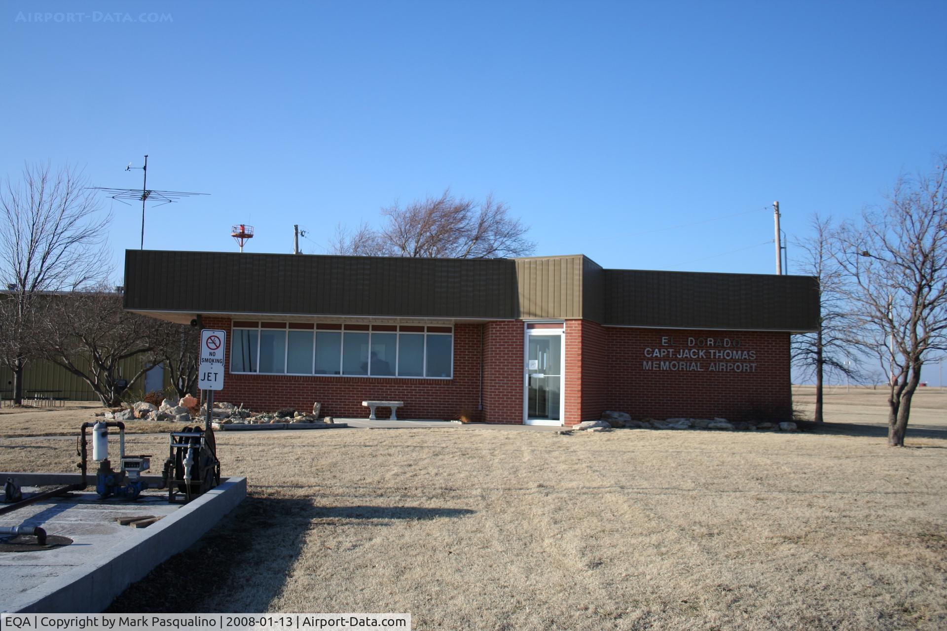 Captain Jack Thomas/el Dorado Airport (EQA) - Main Terminal