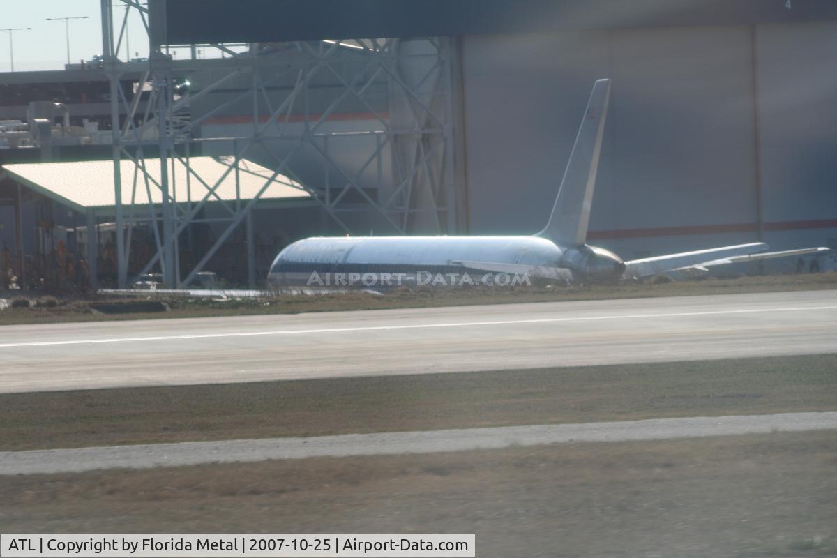 Hartsfield - Jackson Atlanta International Airport (ATL) - American 757 about to be a Delta 757