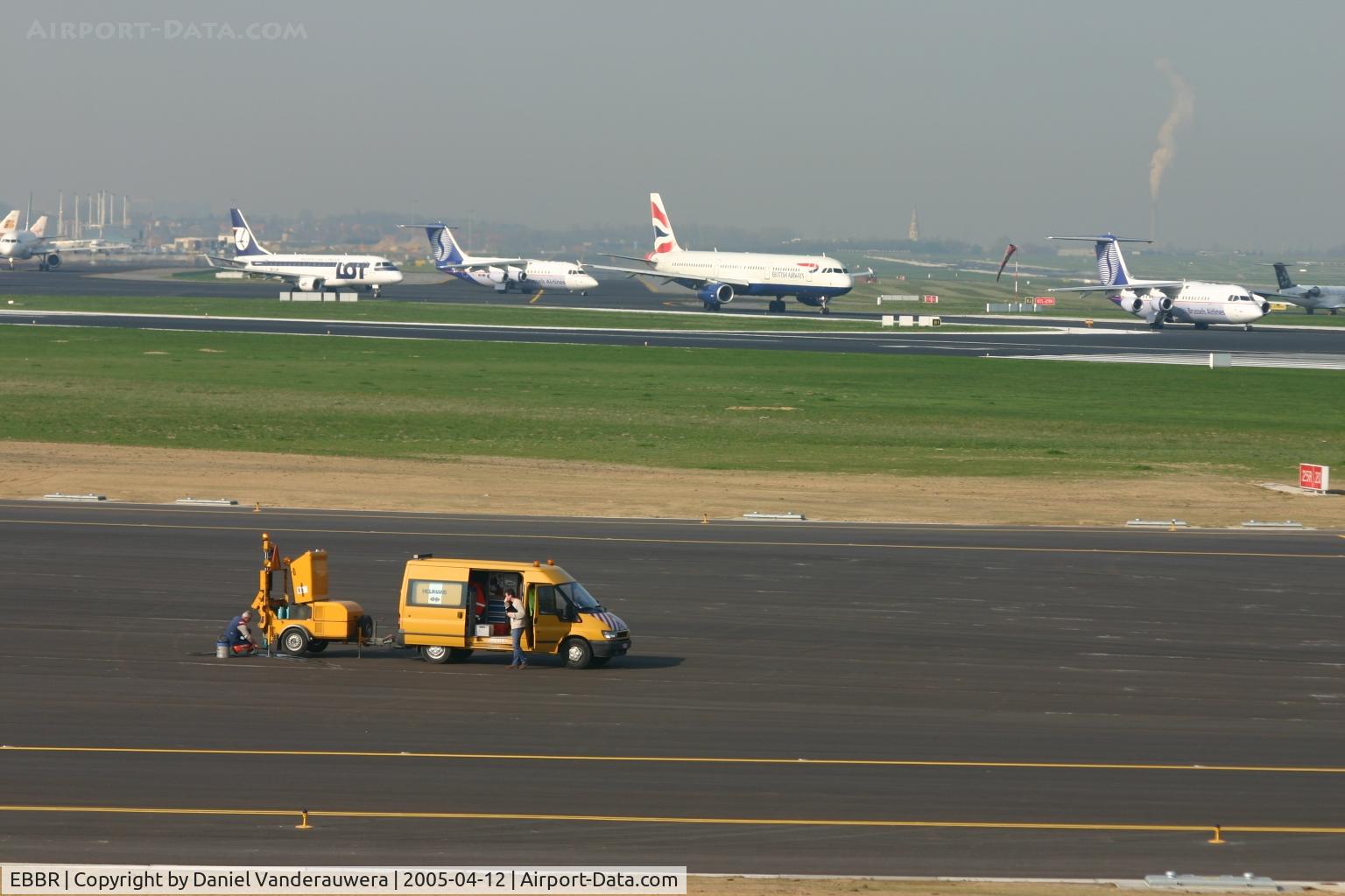 Brussels Airport, Brussels / Zaventem   Belgium (EBBR) - maintenance of taxiway