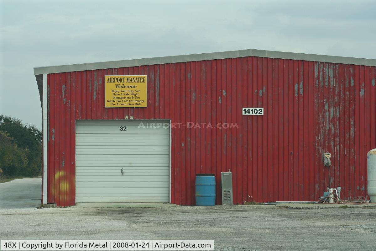 Airport Manatee Airport (48X) - hangar at Airport Manatee