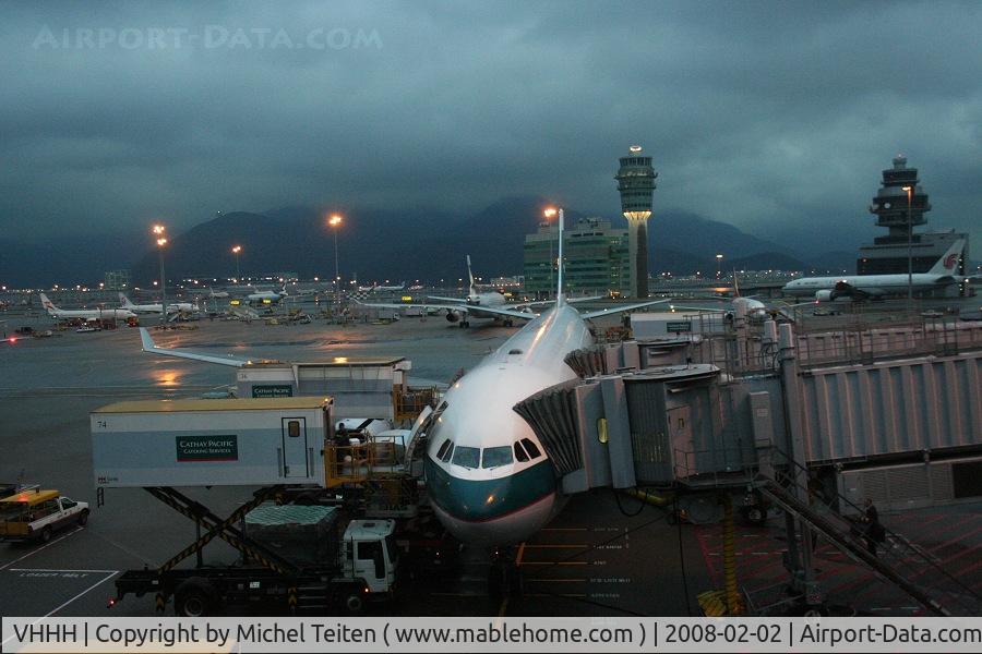 Hong Kong International Airport, Hong Kong Hong Kong (VHHH) - Stormy winter evening at Hong Kong