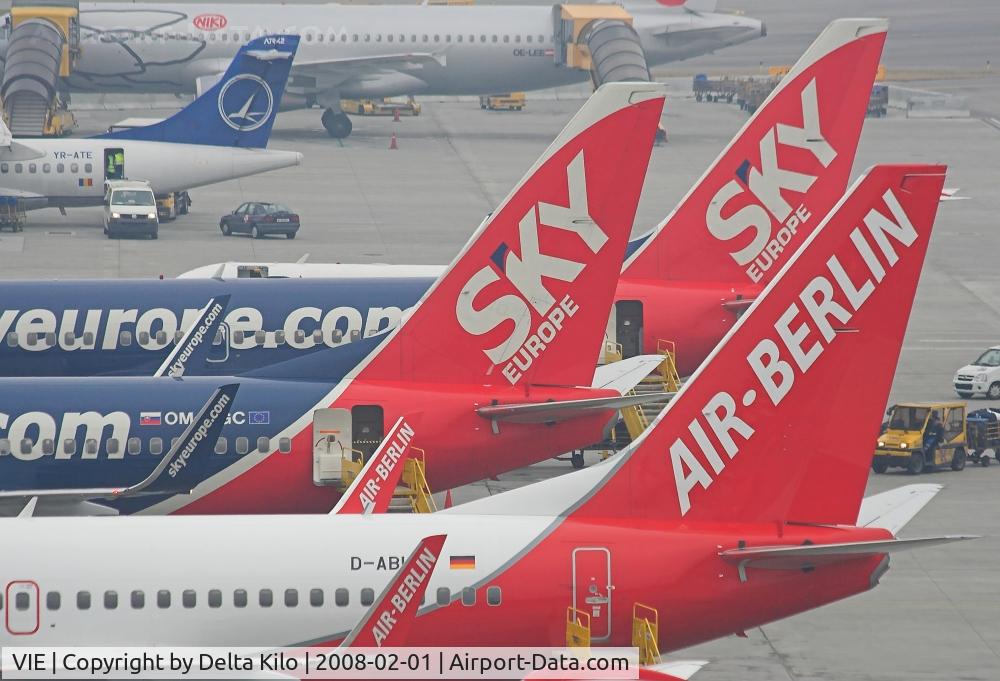 Vienna International Airport, Vienna Austria (VIE) - New apron