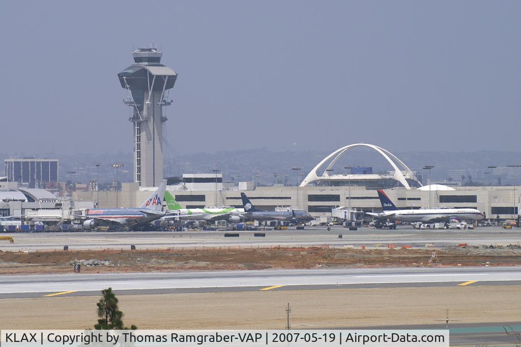 Los Angeles International Airport (LAX) - airport overview LAX