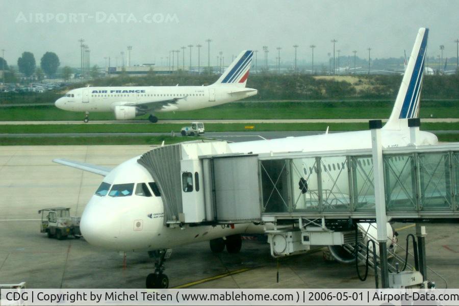 Paris Charles de Gaulle Airport (Roissy Airport), Paris France (CDG) - Air France Airbuses