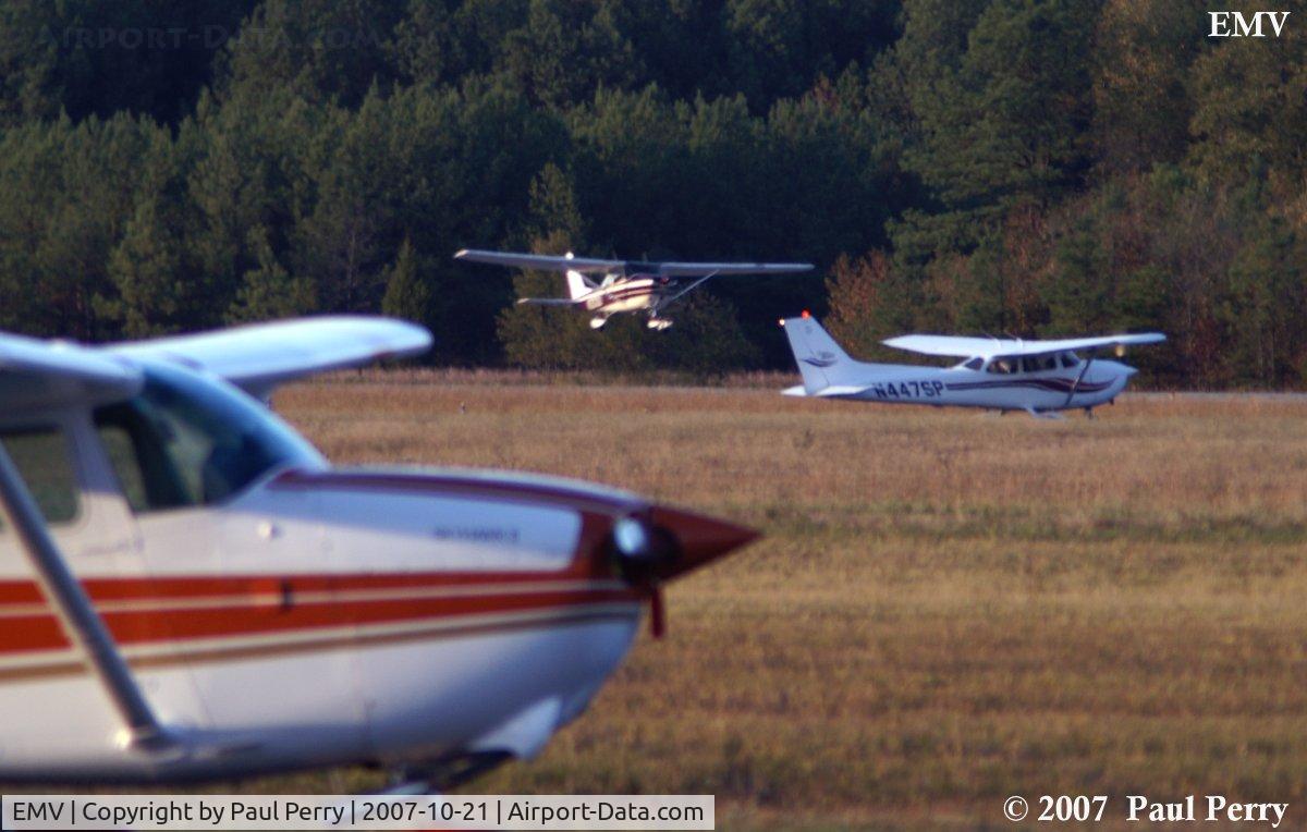 Emporia-greensville Regional Airport (EMV) - All three of the 172s on the field at the time: N739XL, N447SP, and N3030U