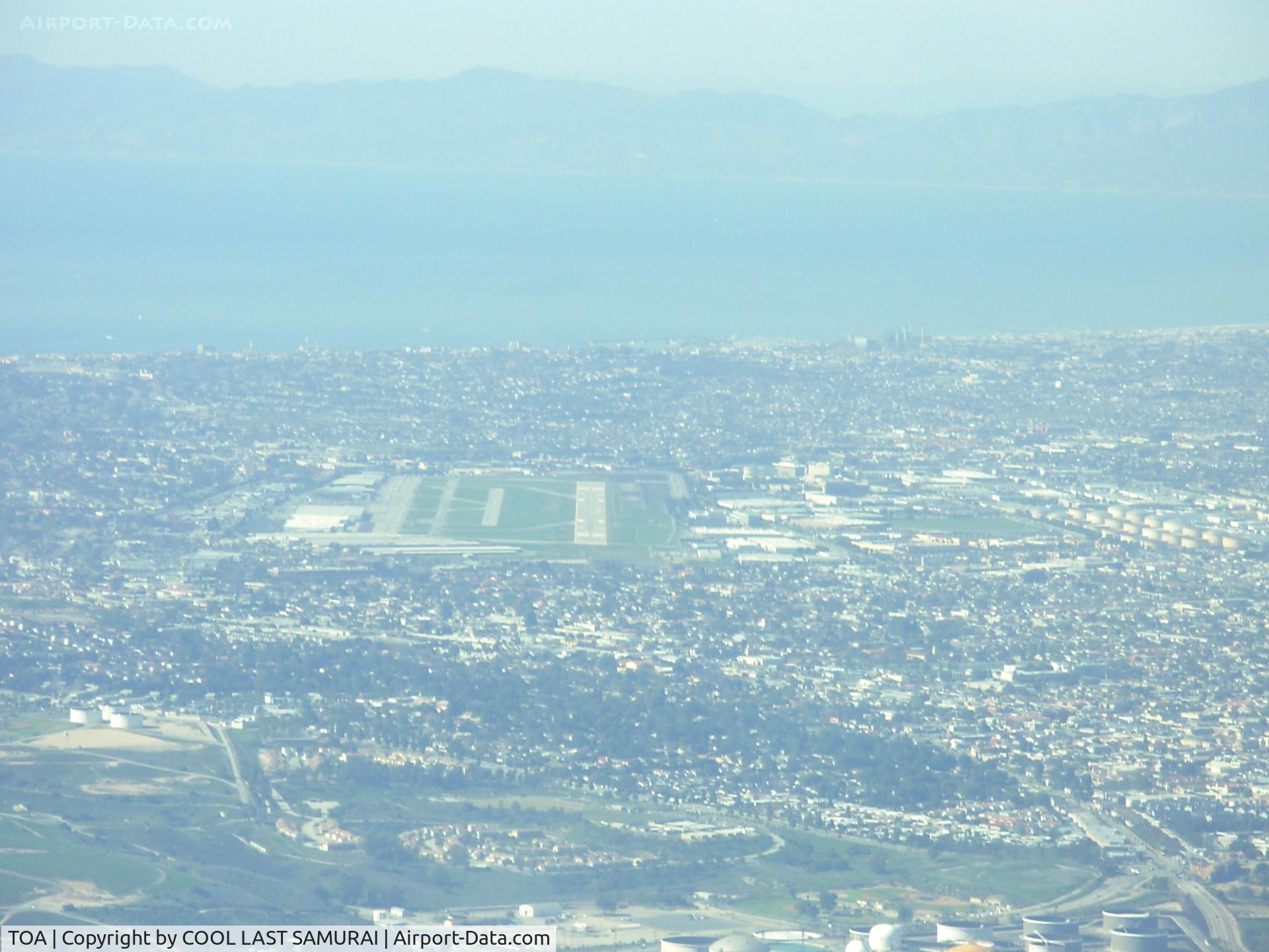Zamperini Field Airport (TOA) - TOA Rwy 29R 5mile on Final