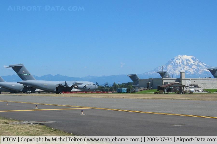 Mcchord Field (joint Base Lewis-mcchord) Airport (TCM) - C-17s from 62nd AW with Mount Rainier in the background