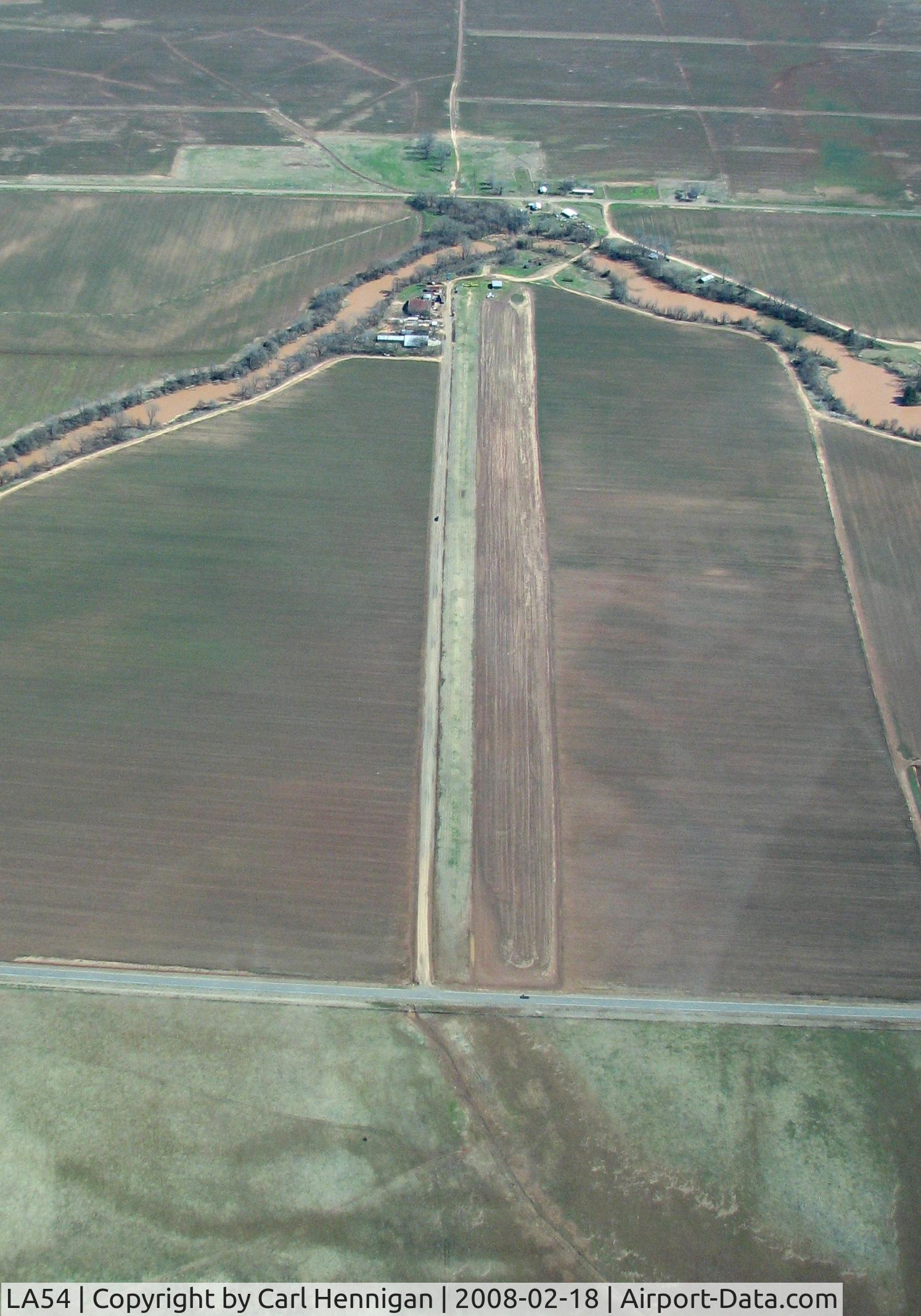 Gilliam Airport (LA54) - Looking East