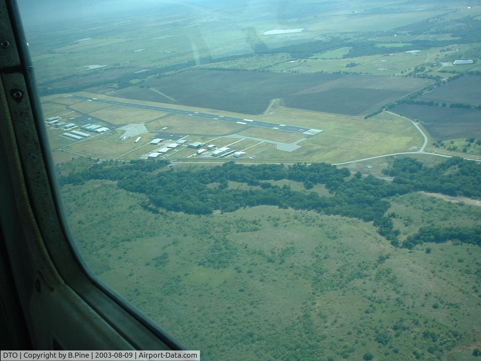 Denton Municipal Airport (DTO) - Downwind about to turn base to 17