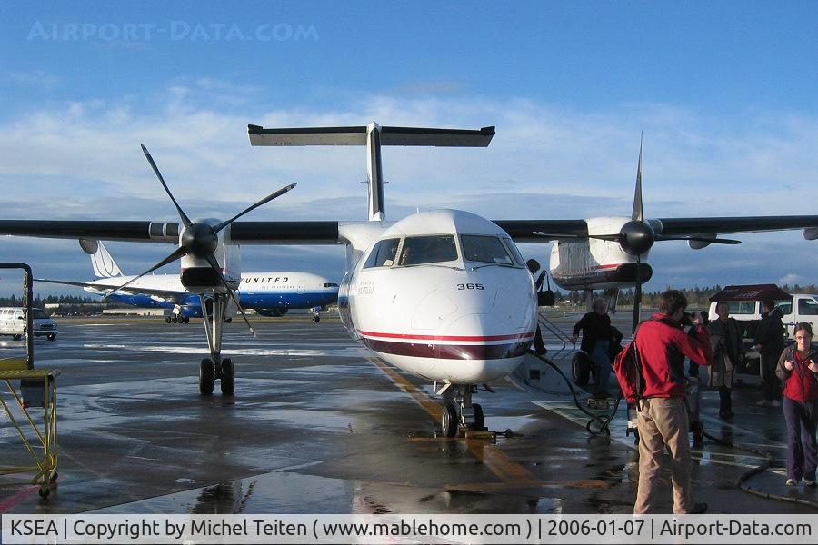 Seattle-tacoma International Airport (SEA) - DHC-8 from Horizon Air just arrived from Vancouver