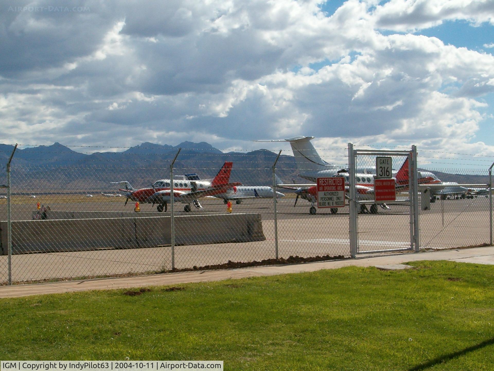 Kingman Airport (IGM) - Kingman's tarmac...this is about as close as I could get...