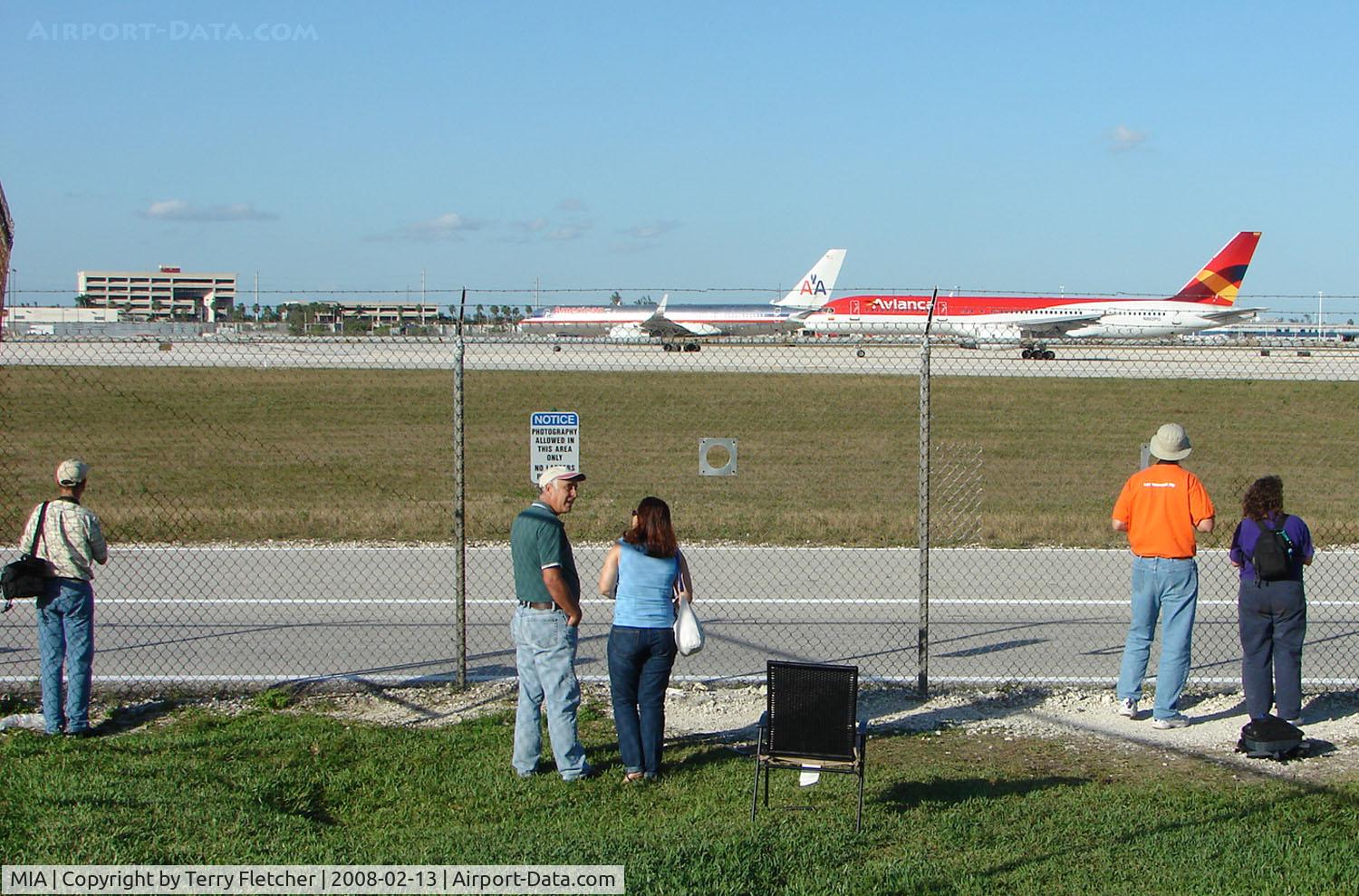 Miami International Airport (MIA) - Credit to Miami Airport for still continuing to provide an authorised place to take photographs - complete with dedicated holes cut in the fence
