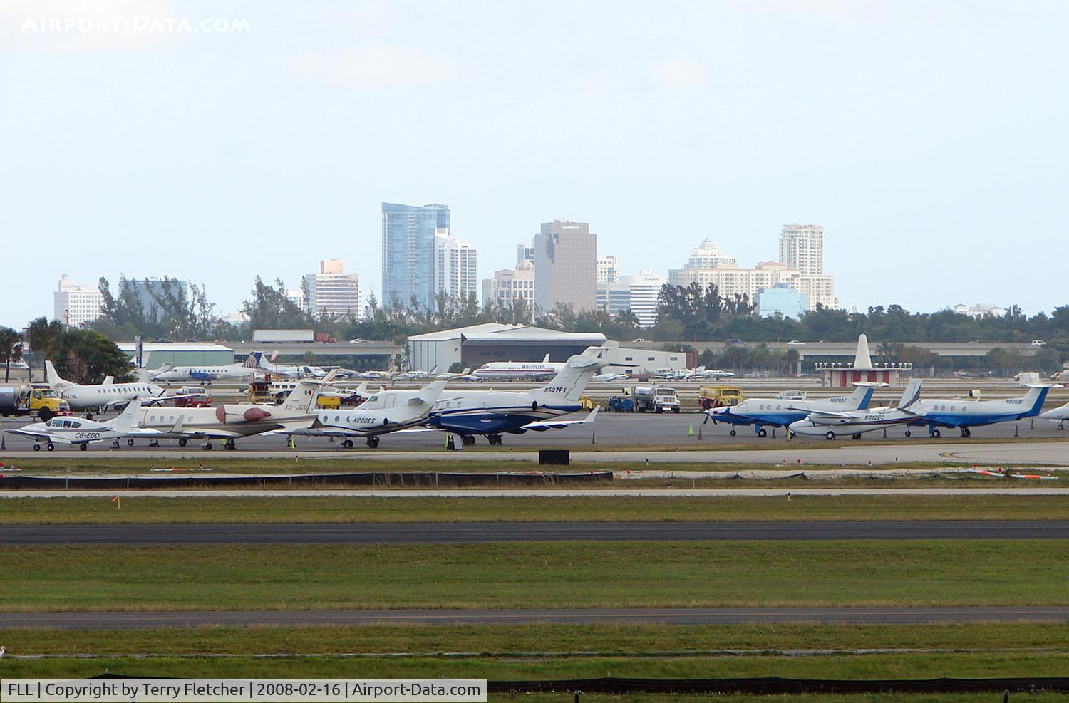 Fort Lauderdale/hollywood International Airport (FLL) - One of the FLL executive ramps during Miami Boat Show weekend
