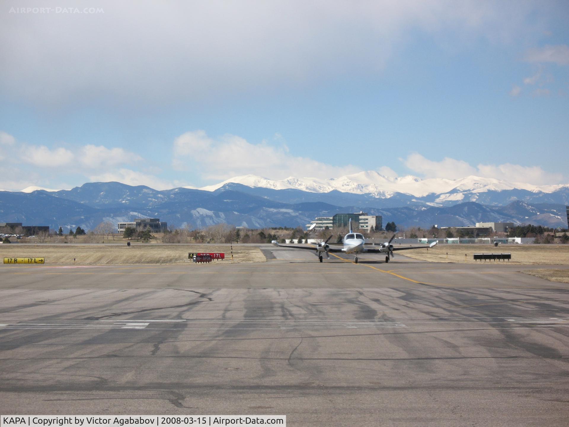 Centennial Airport (APA) - View on the tarmac