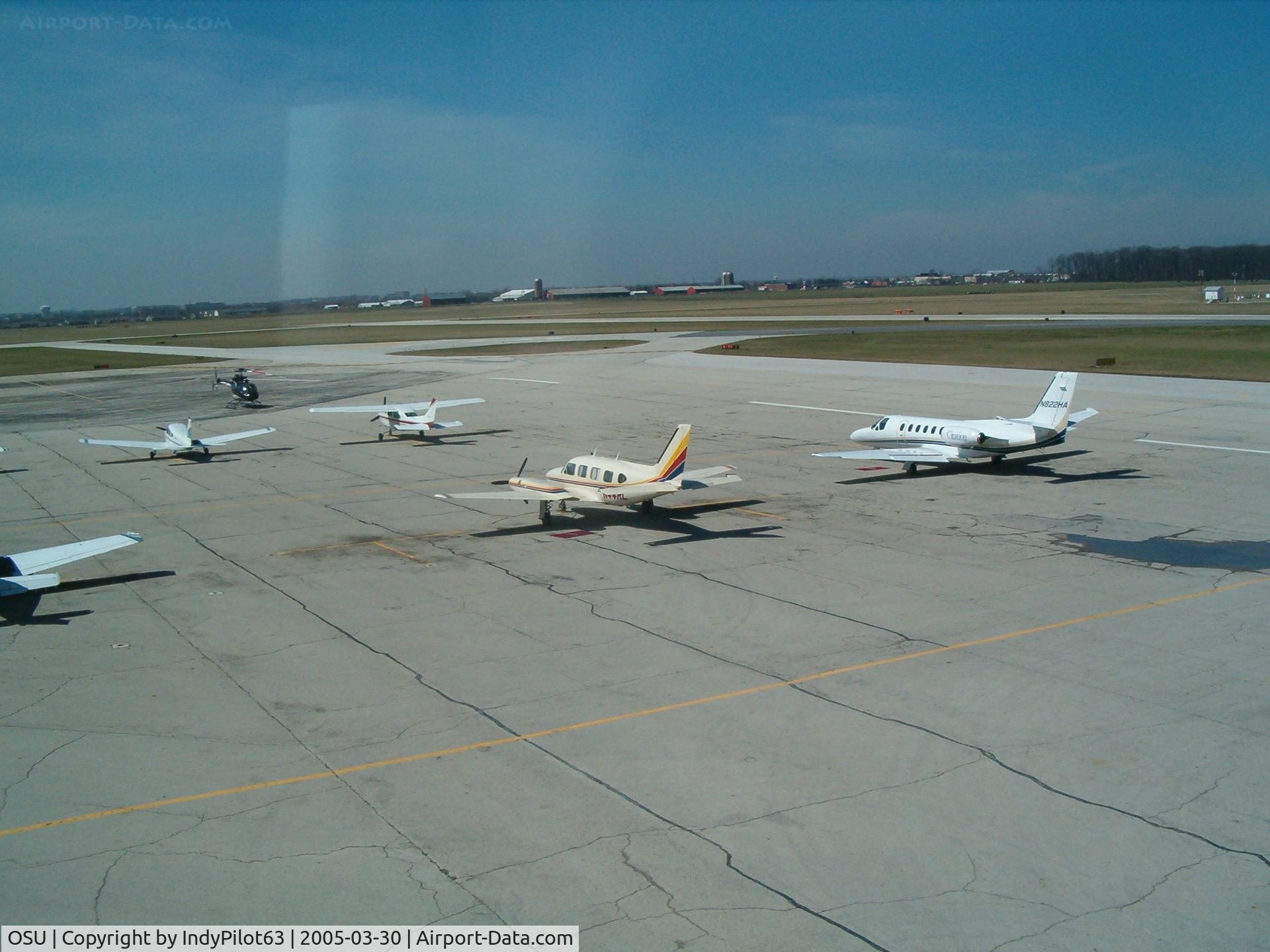Ohio State University Airport (OSU) - Tarmac