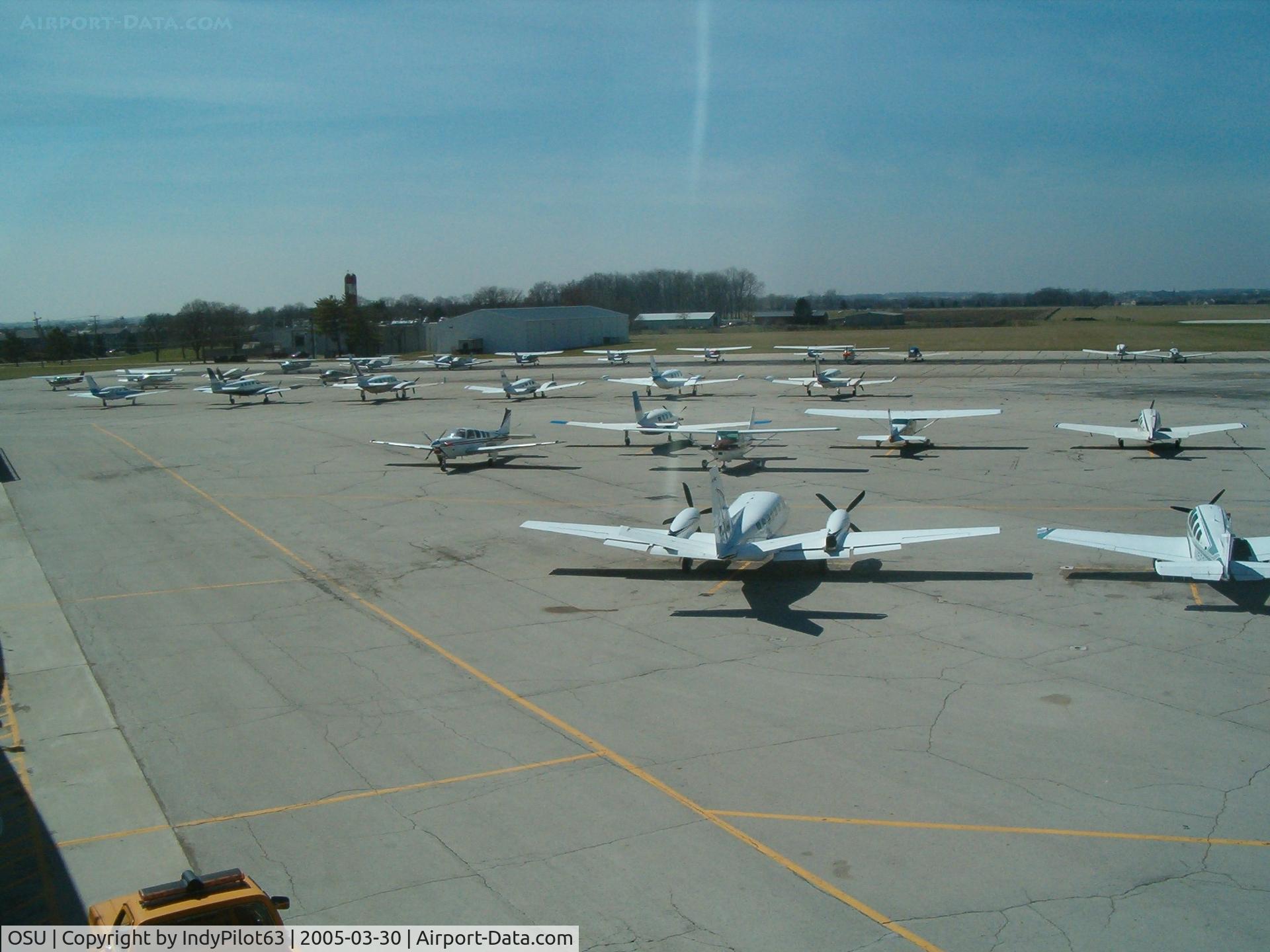 Ohio State University Airport (OSU) - Tarmac