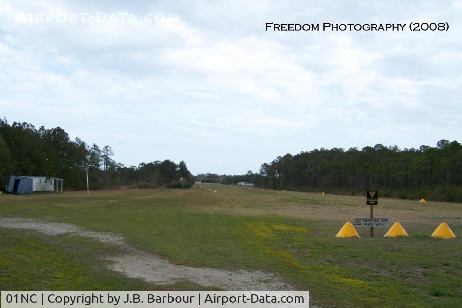 Topsail Airpark Airport (01NC) - N/A