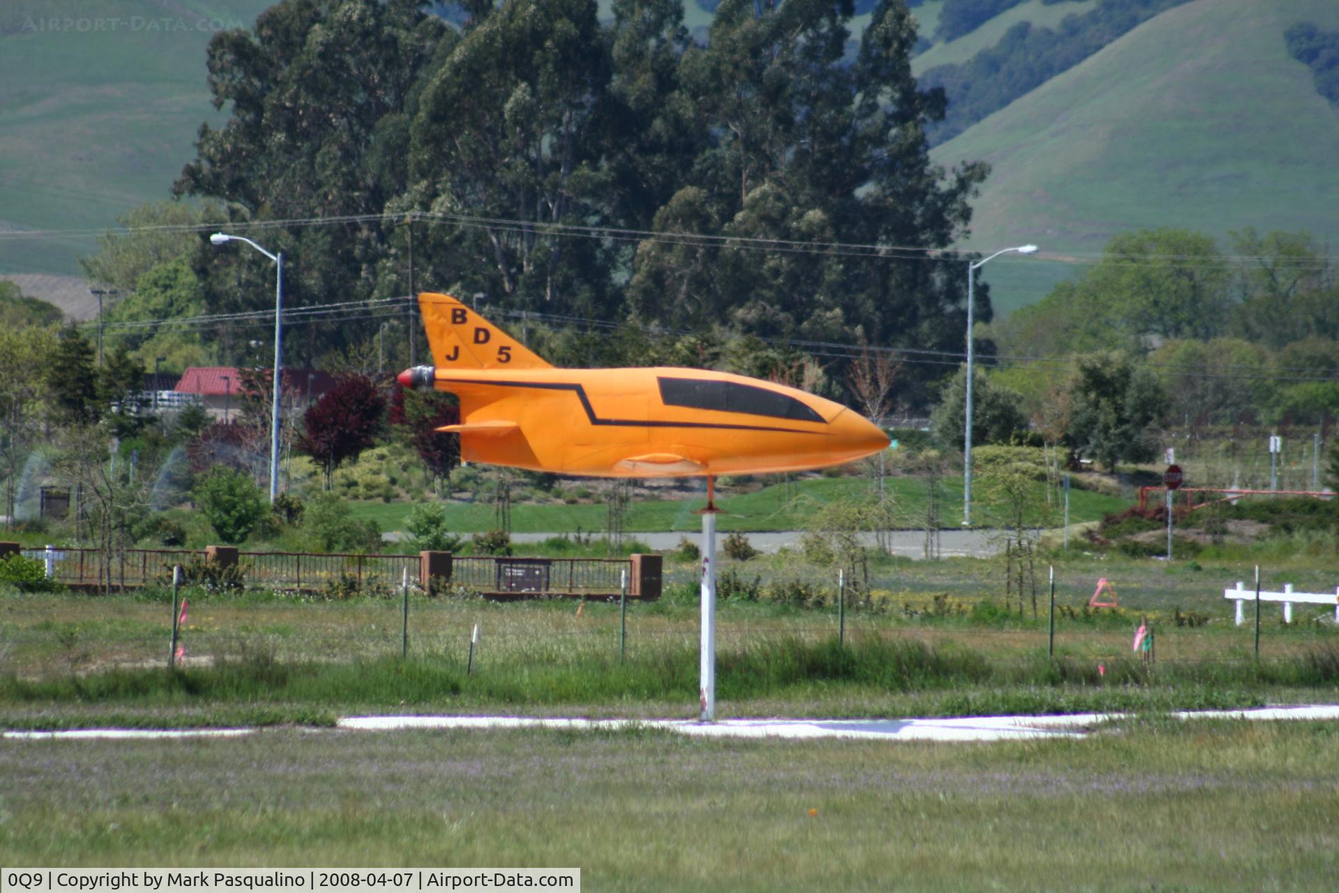 Sonoma Skypark Airport (0Q9) - Wind indicator at Sonoma Skypark Airport