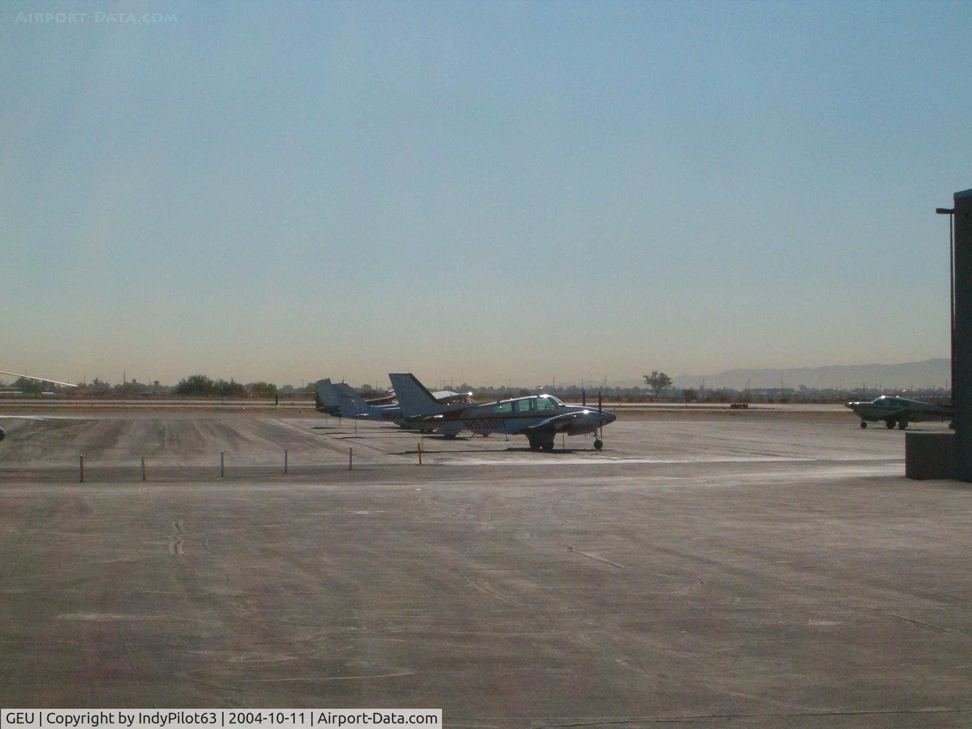 Glendale Municipal Airport (GEU) - Tarmac