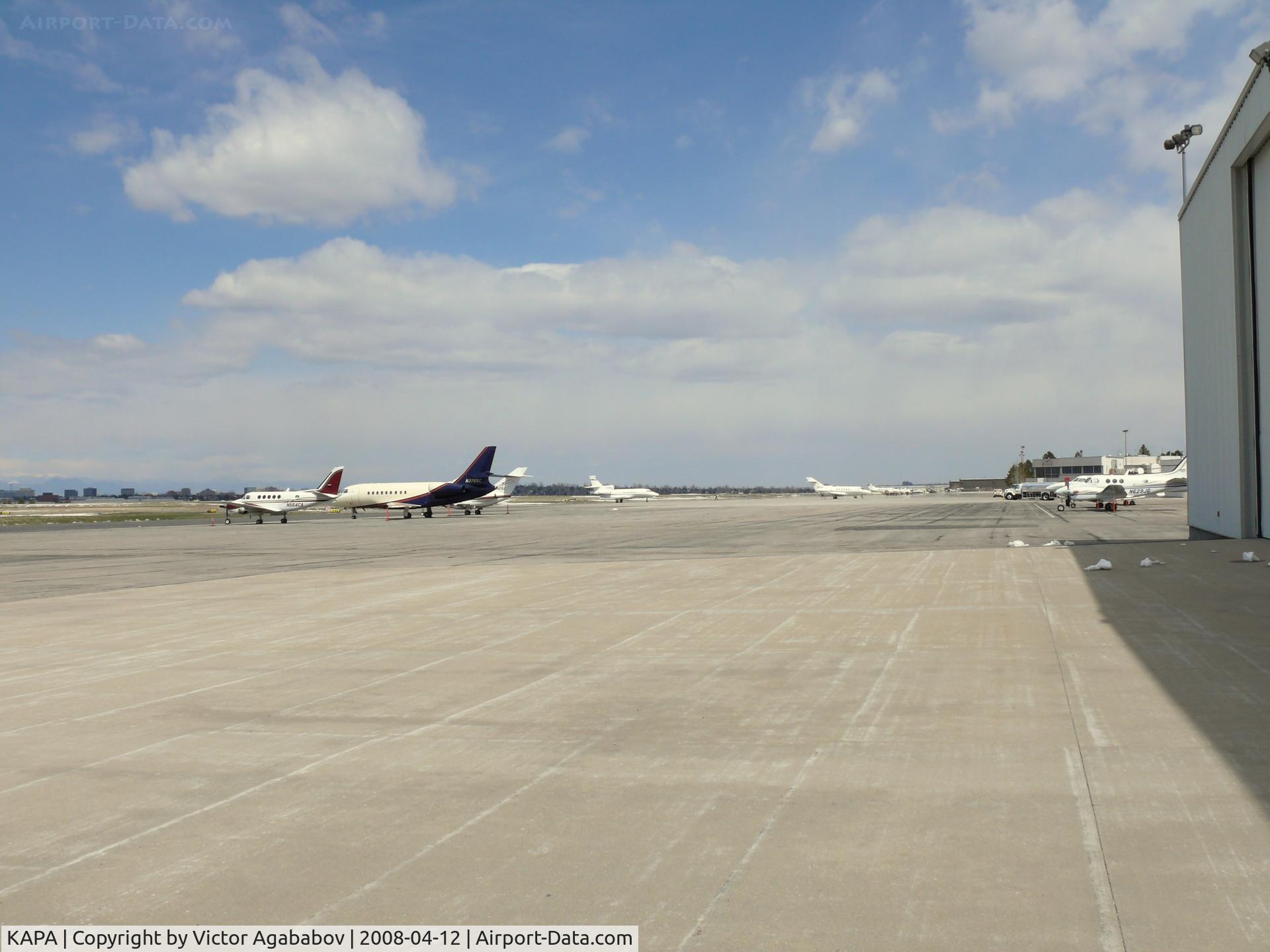 Centennial Airport (APA) - Jet Center Parking