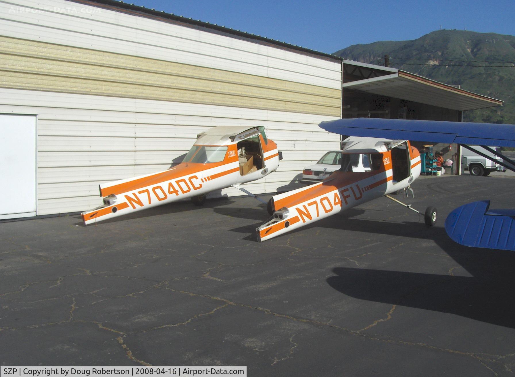Santa Paula Airport (SZP) - These C150s won't fly today
