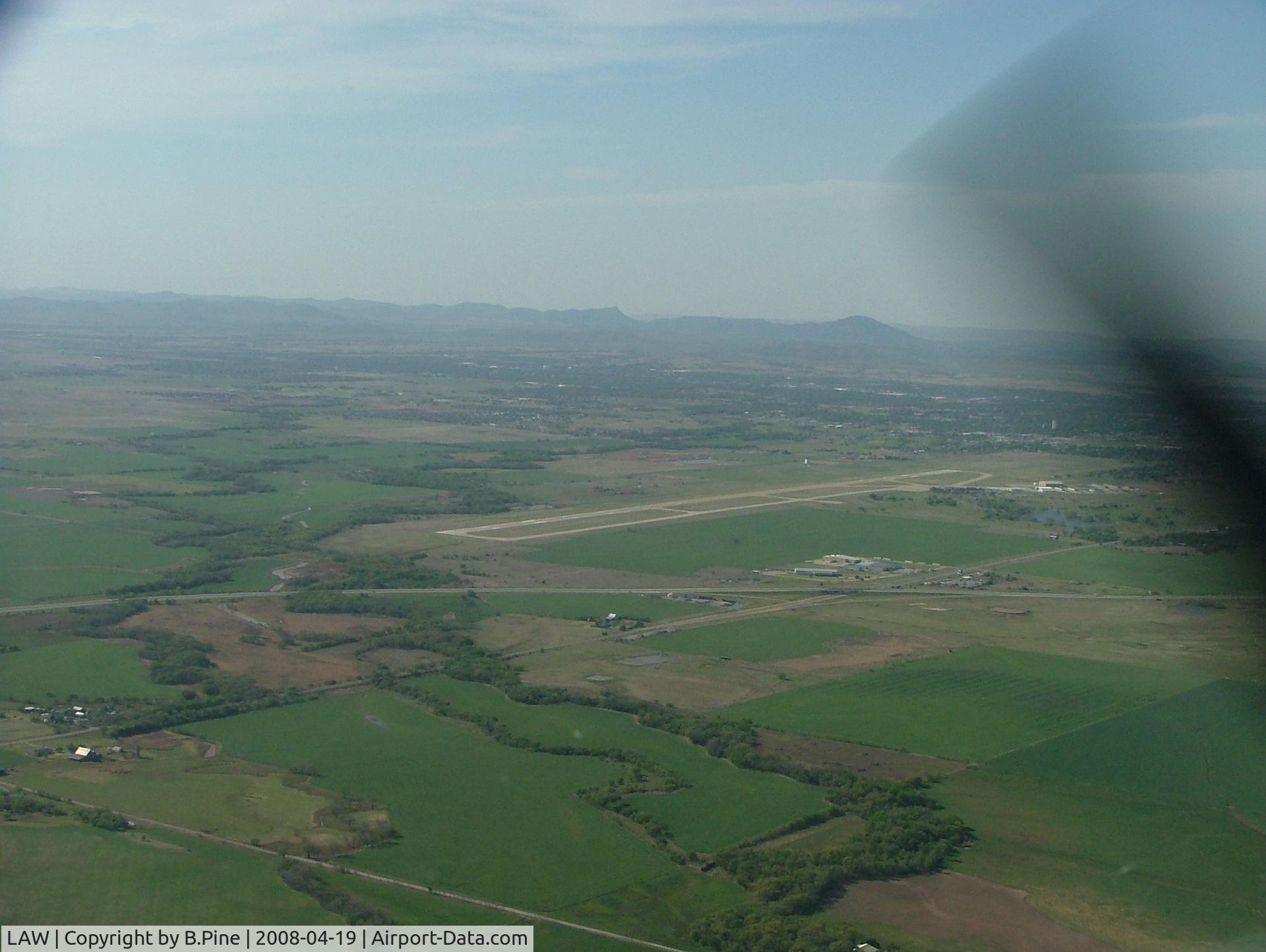 Lawton-fort Sill Regional Airport (LAW) - Lawton Airport starting to fly left downwind for 17.
