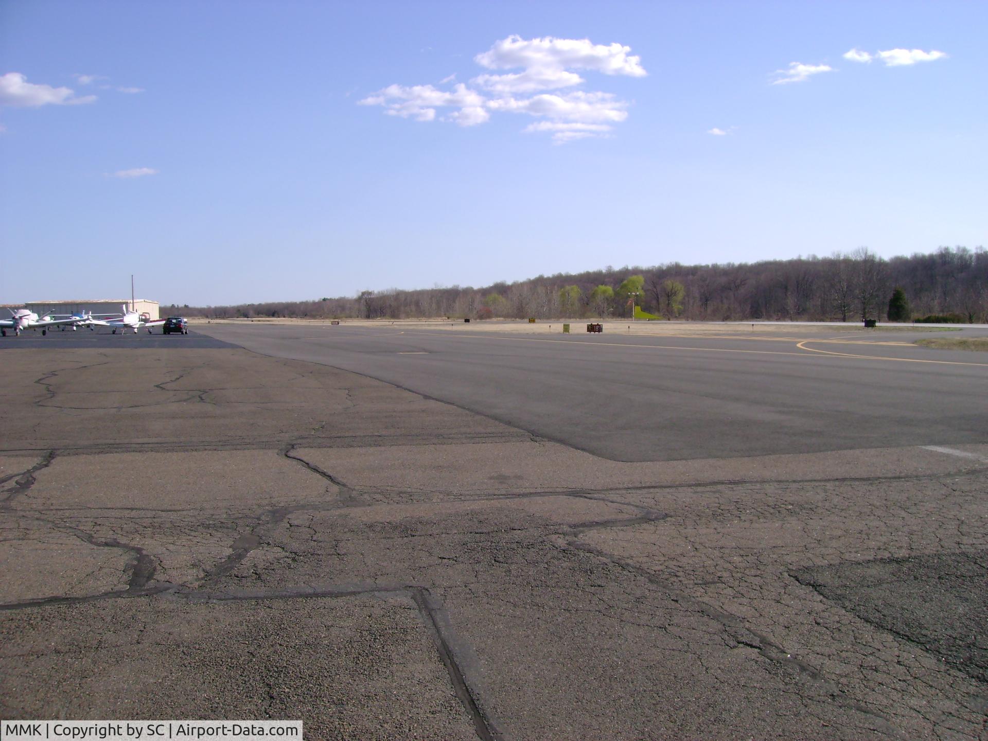 Meriden Markham Municipal Airport (MMK) - north side of KMMK