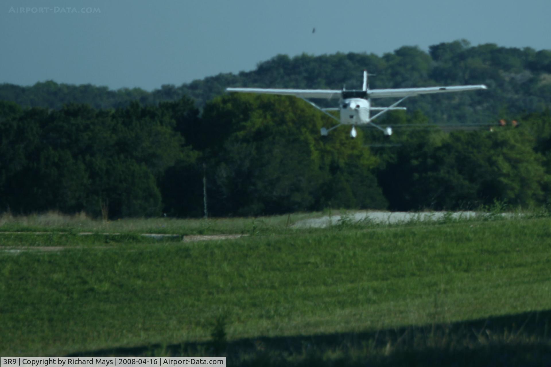Lakeway Airpark Airport (3R9) - Cessna landing on runway 34