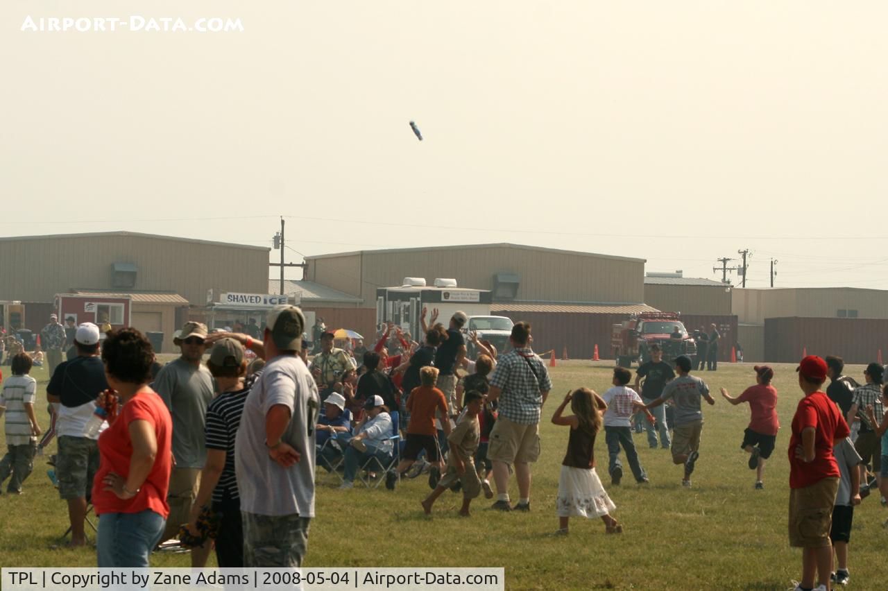 Draughon-miller Central Texas Regional Airport (TPL) - At Central Texas Airshow - catch the t-shirt!