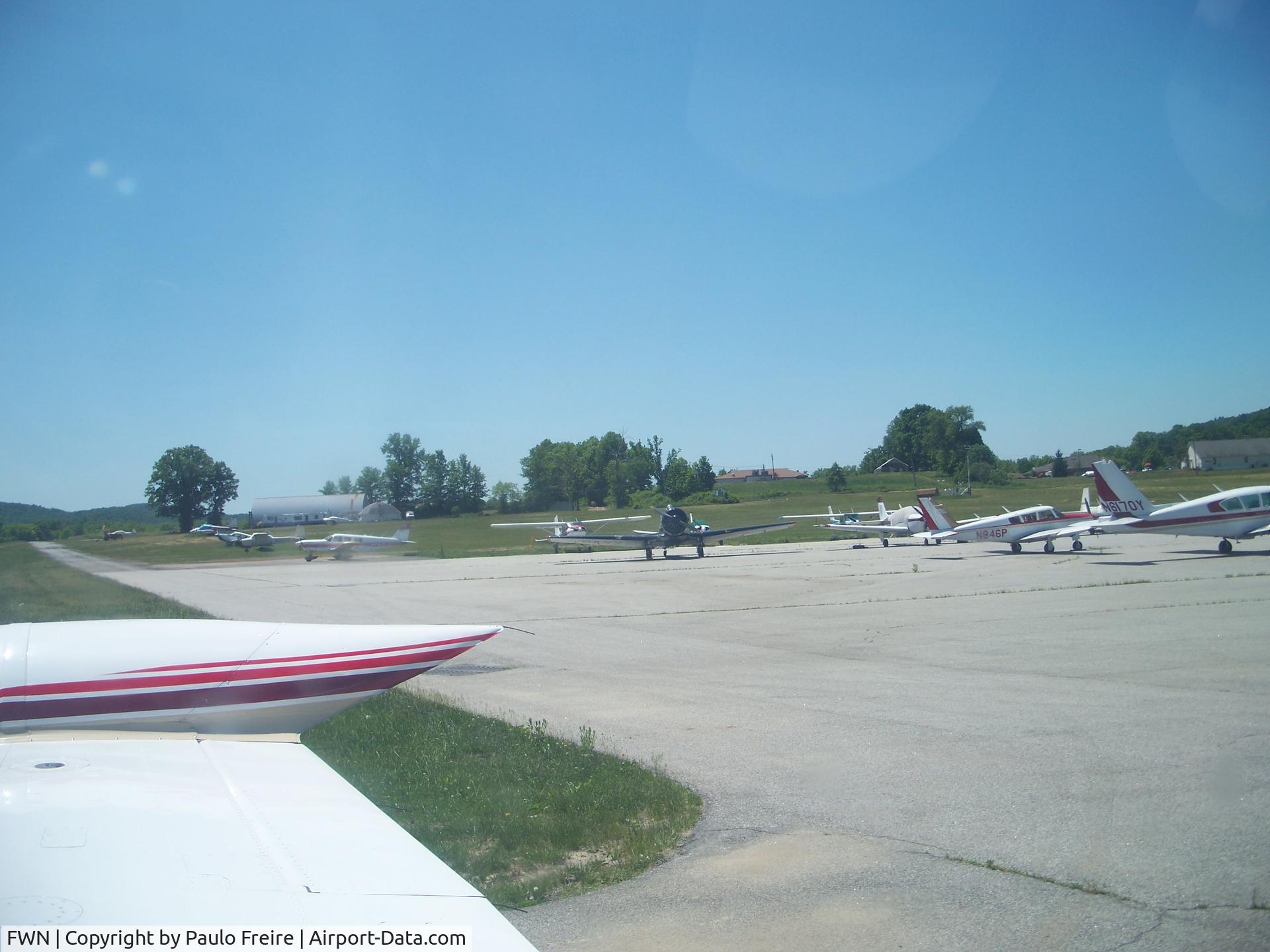 Sussex Airport (FWN) - Taxiway