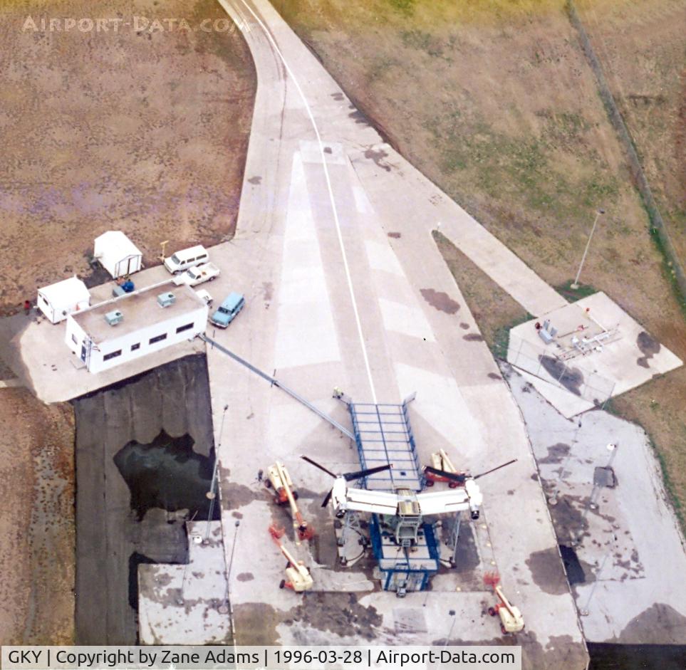 Arlington Municipal Airport (GKY) - Bell Helicopter V-22 Ground Test Article on the test stand at Arlington Municipal