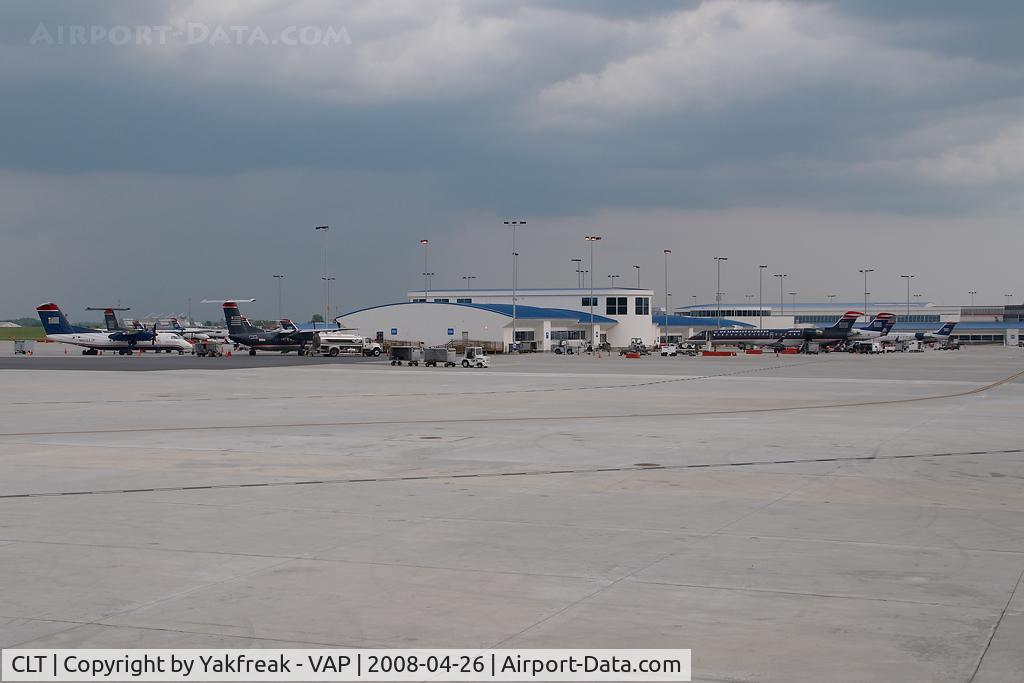 Charlotte/douglas International Airport (CLT) - Terminal Overview