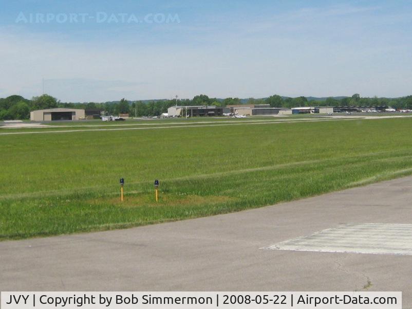 Clark Regional Airport (JVY) - Facilities at Clark County Regional - Sellersburg, Indiana.