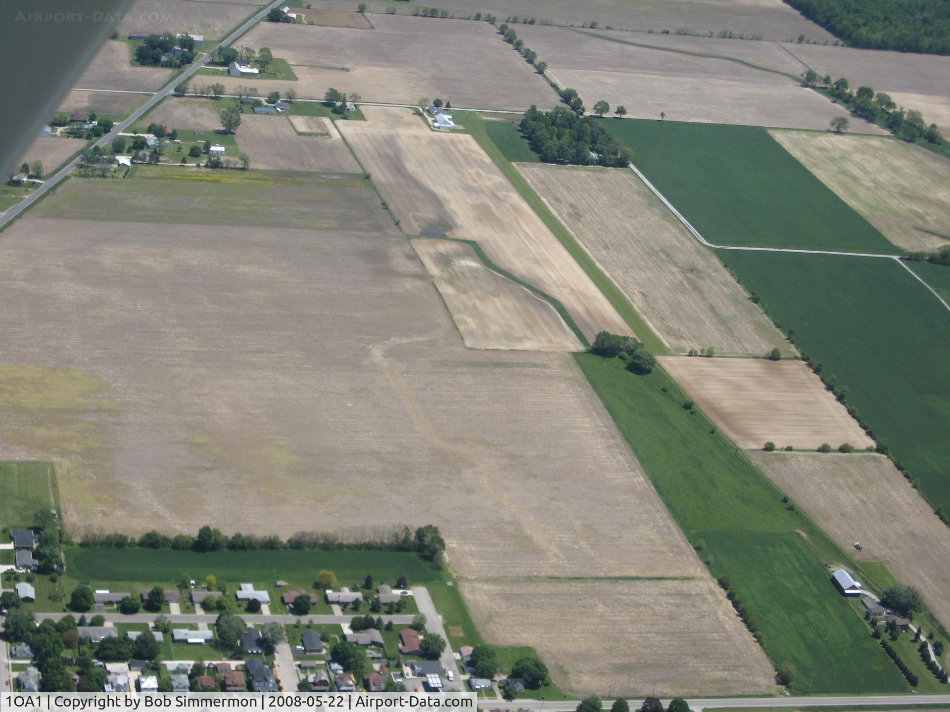 Bashore Airport (1OA1) - From 2500' near Pleasant Hill, Ohio