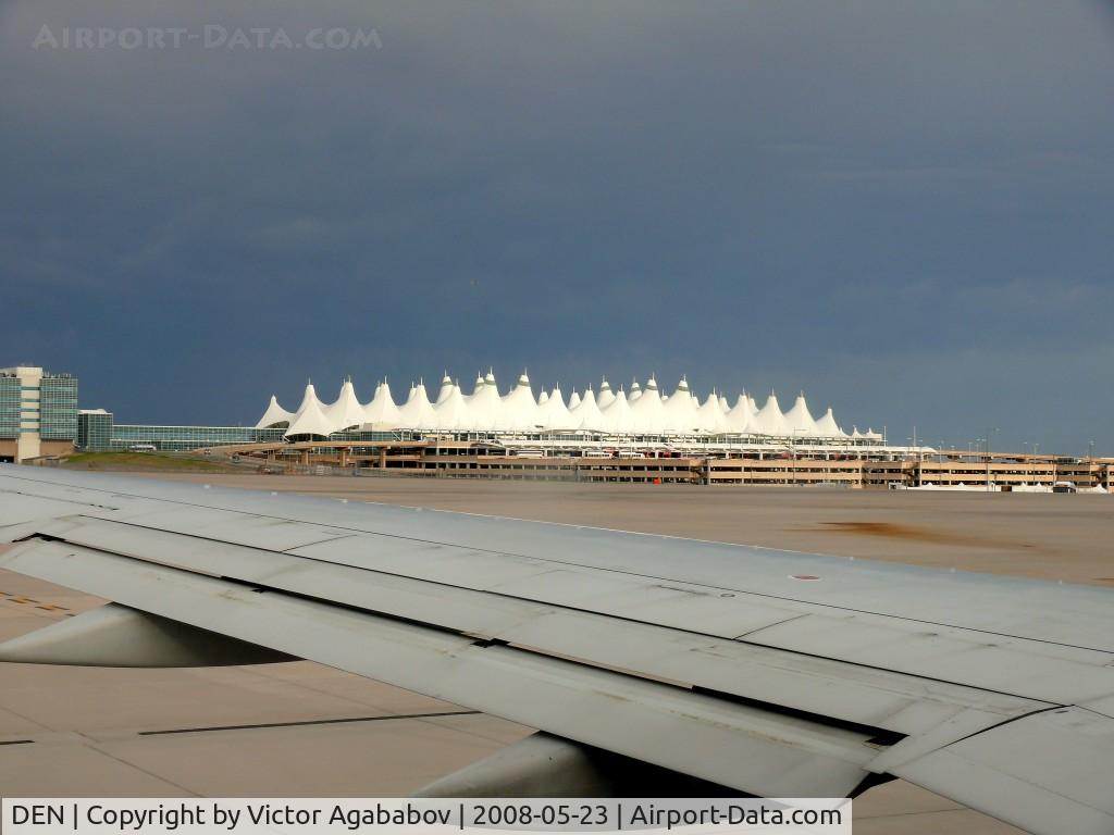 Denver International Airport (DEN) - Denver airport terminal