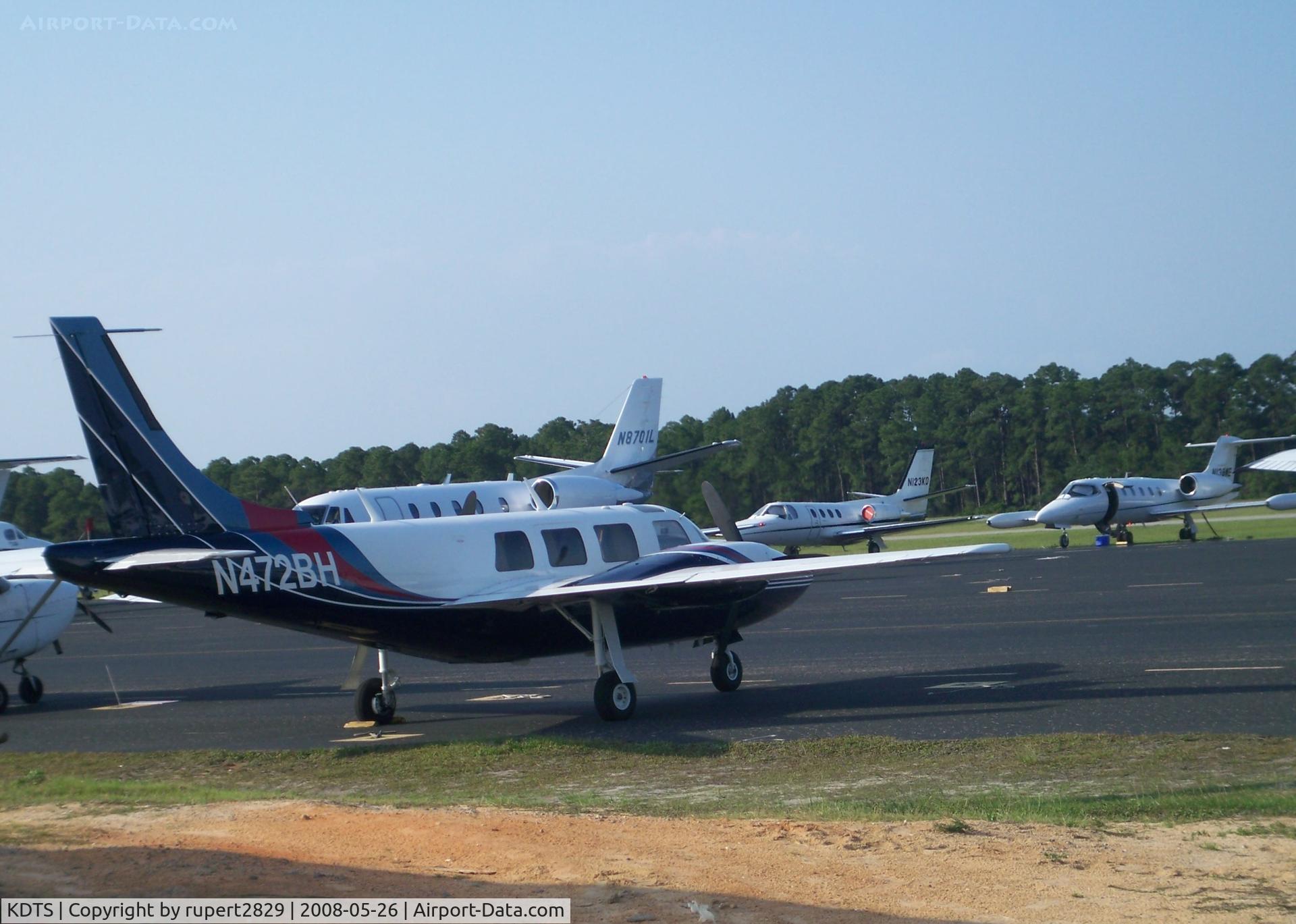 Destin-fort Walton Beach Airport (DTS) - Memorial Day 2008