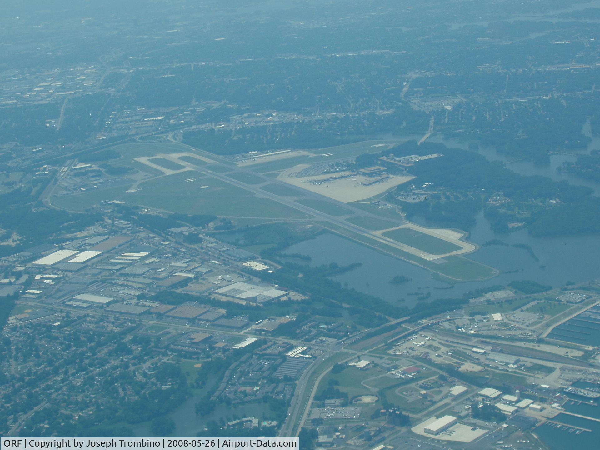 Norfolk International Airport (ORF) - Norfolk International from 3000 ft looking West