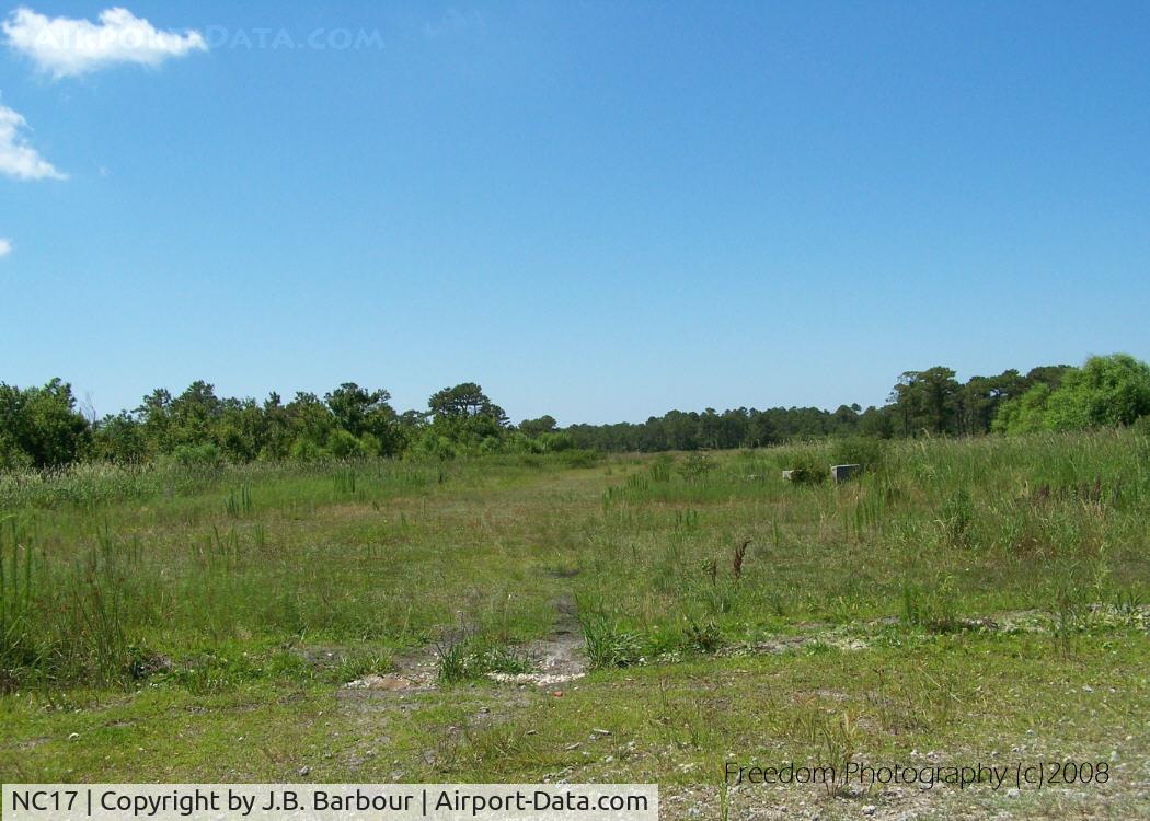 Wolf's Den Airport (NC17) - N/A