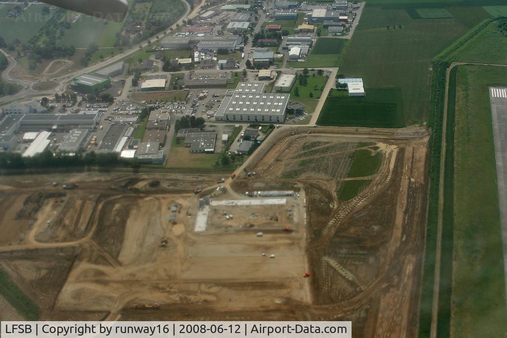 EuroAirport Basel-Mulhouse-Freiburg, Basel (Switzerland), Mulhouse (France) and Freiburg (Germany) France (LFSB) - constructing a new maintenance centre